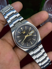 Seiko 5 Automatic — Black "Wave" Dial watch with Exhibition Back | Ref 7S26-0480.