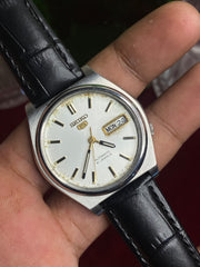 Vintage Seiko 5 Automatic White Dial Watch | Black Leather Strap | Ref. 7S26-0390 | Made in Japan