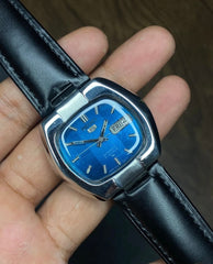 Seiko 5 “Ocean Blue” — 7019 Sunburst TV-Case Automatic watch.