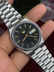 Seiko 5 “Midnight Black ” — Charcoal Dial Automatic | 7S26 Movement Watch.