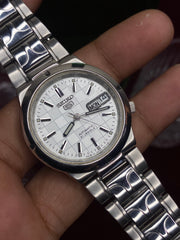 Seiko 5 White & Silver “Grid” — 7S26 Textured Dial Exhibition Automatic Watch.