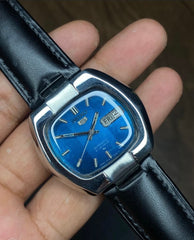 Seiko 5 “Ocean Blue” — 7019 Sunburst TV-Case Automatic watch.