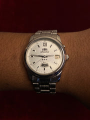 Orient 3-Star Automatic — Silver Sunburst Dial, Roman XII, | Ref. EM68-C0 | Cal. 46943 | 38mm.
50 m water resistance.