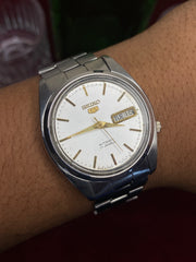 Seiko 5 — Cream Dial with Gold Accents | 38mm Japanese Automatic watch.