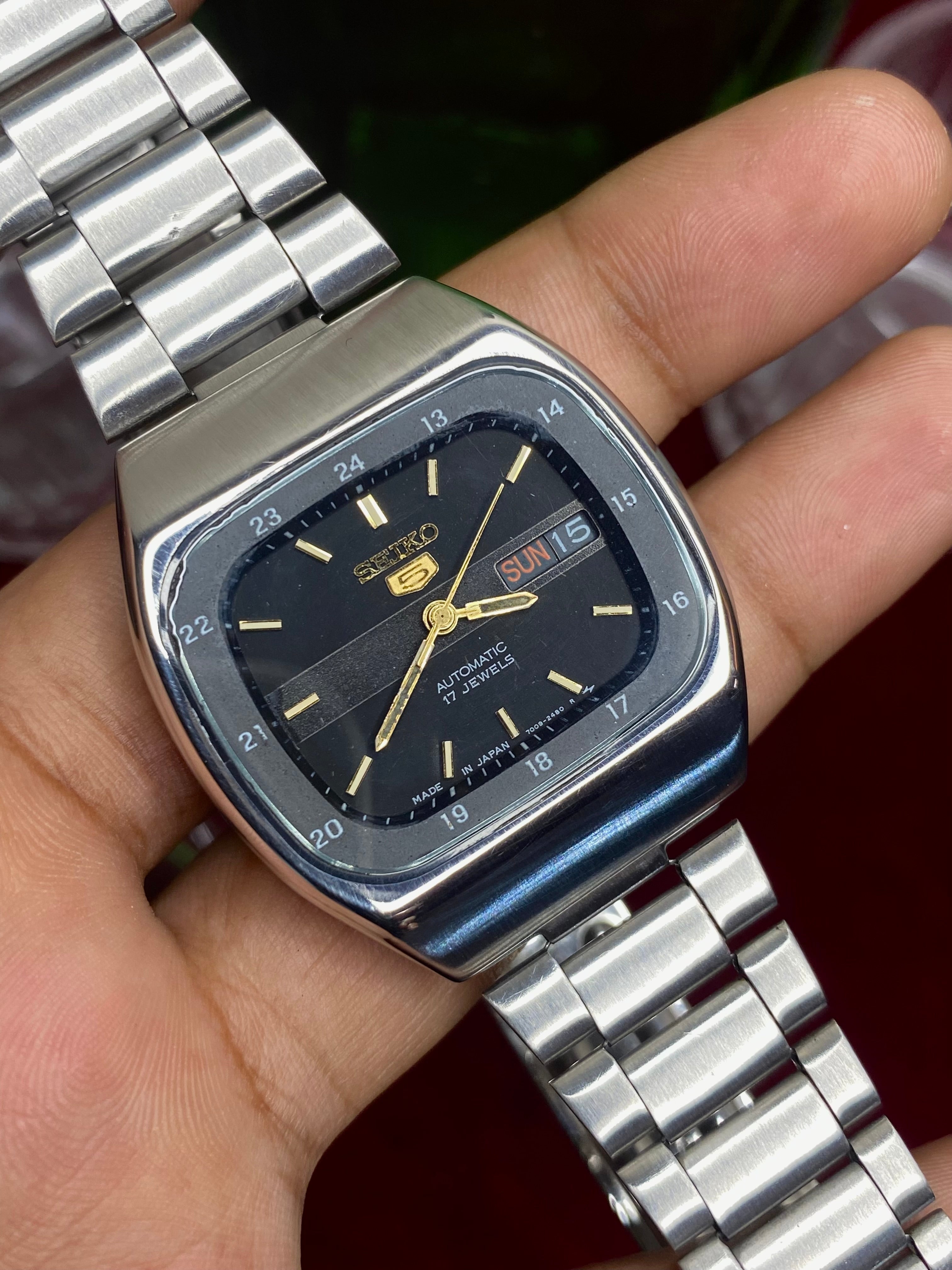Seiko 5 Automatic — TV-Case Railway Black Dial | Ref 7009-3140.