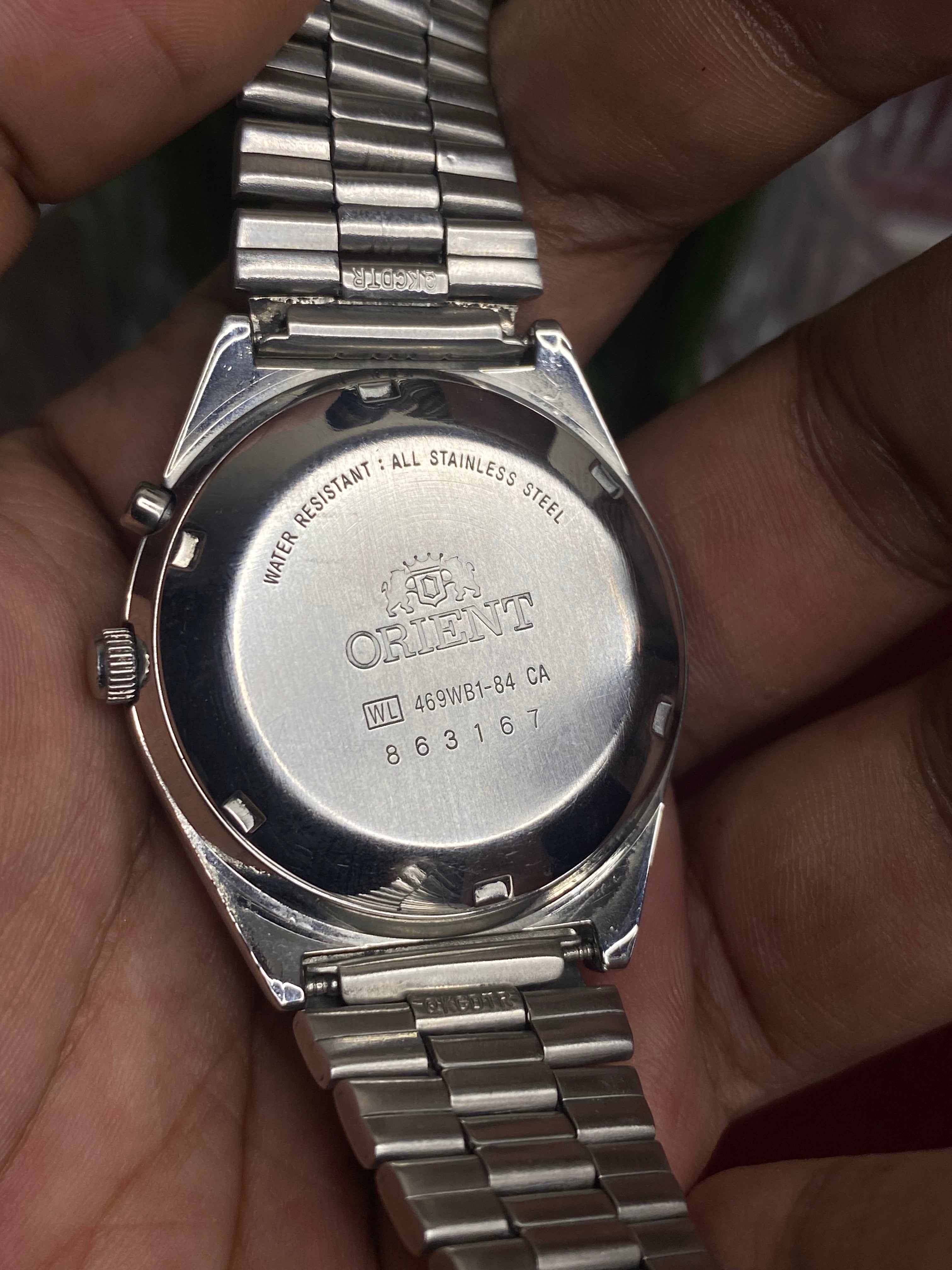Orient Three Star — Silver Sunburst Dial | 38mm All-Steel Japanese Automatic Watch.