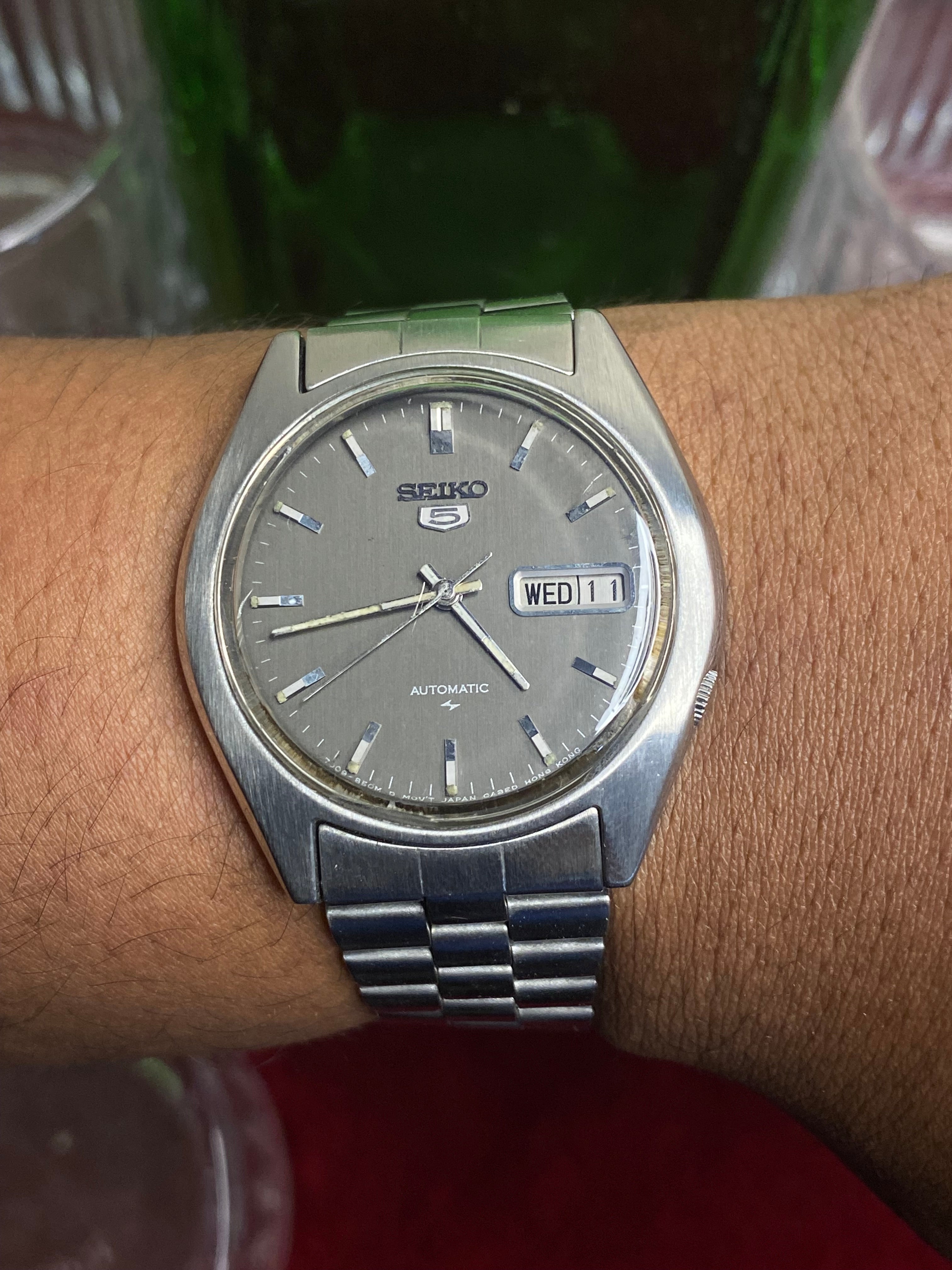 Seiko 5 “Slate” — 7009 Grey Dial Automatic watch.