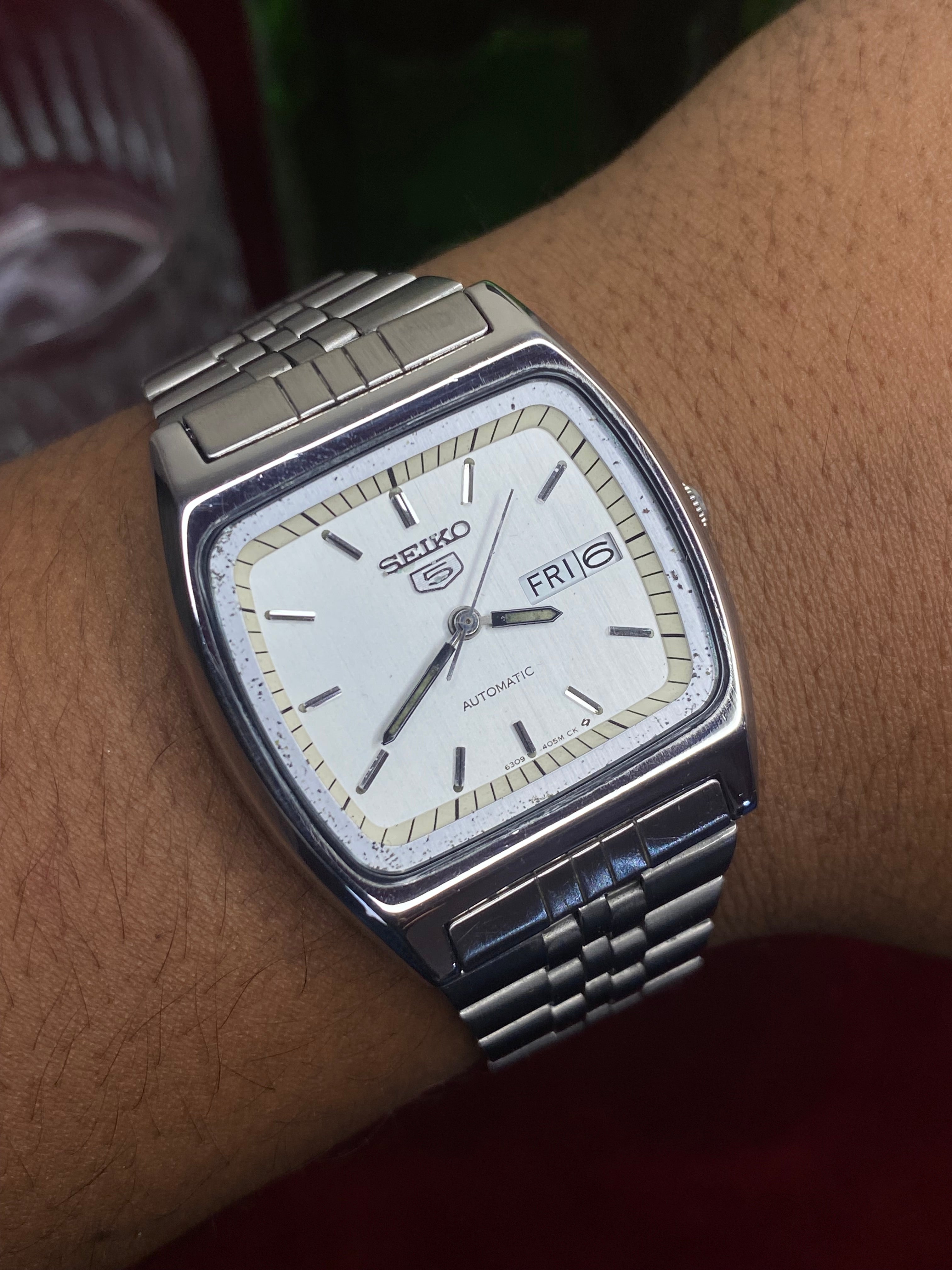 Seiko 5 — White Dial “TV-Shape” | 6309 Japanese Automatic watch.