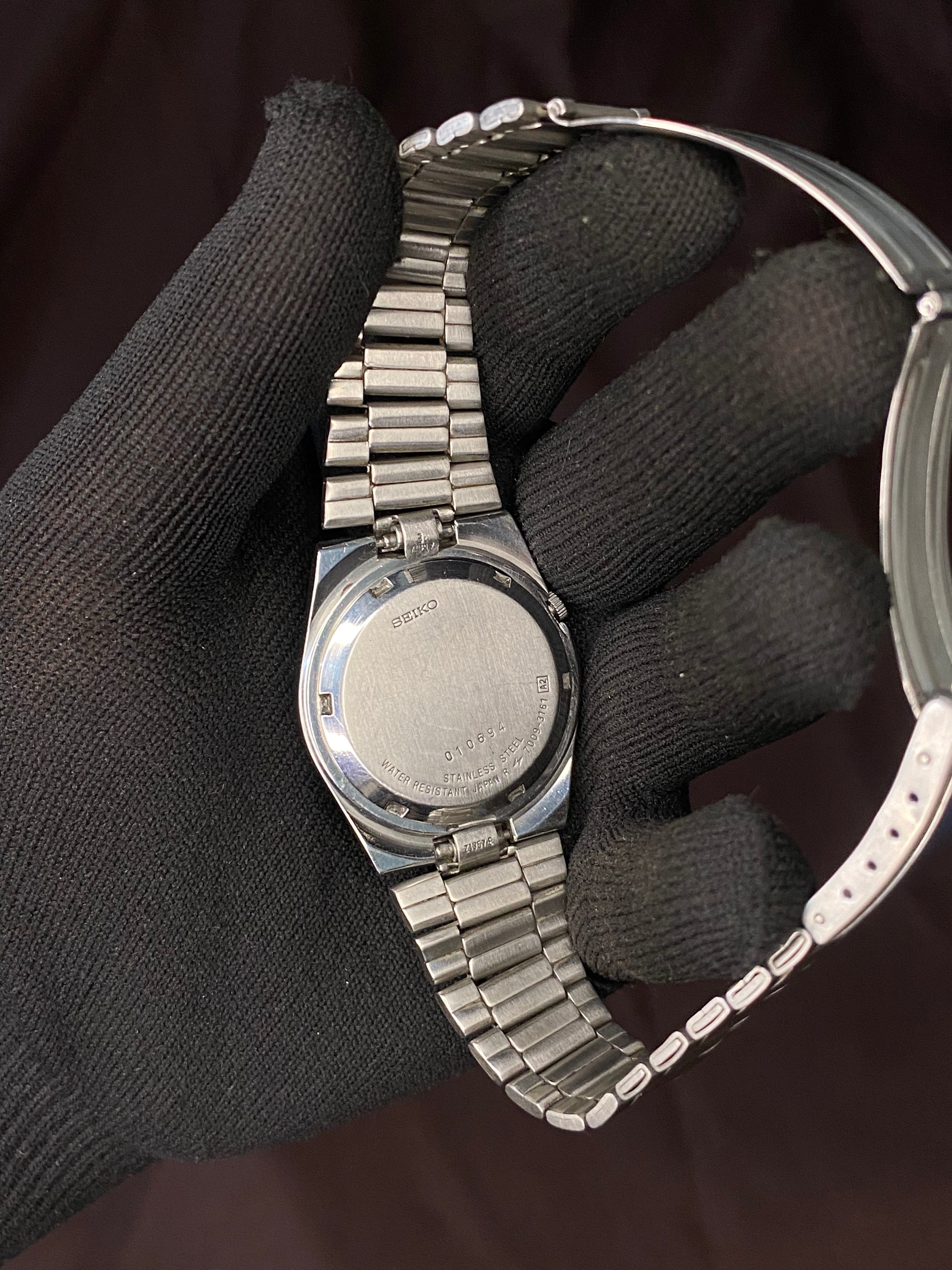 Seiko 5 Grey Railway Time Watch