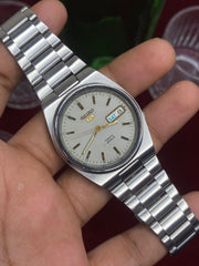 Seiko 5 — Silver- Champagne Sunburst Dial | 38mm Japanese Automatic watch.