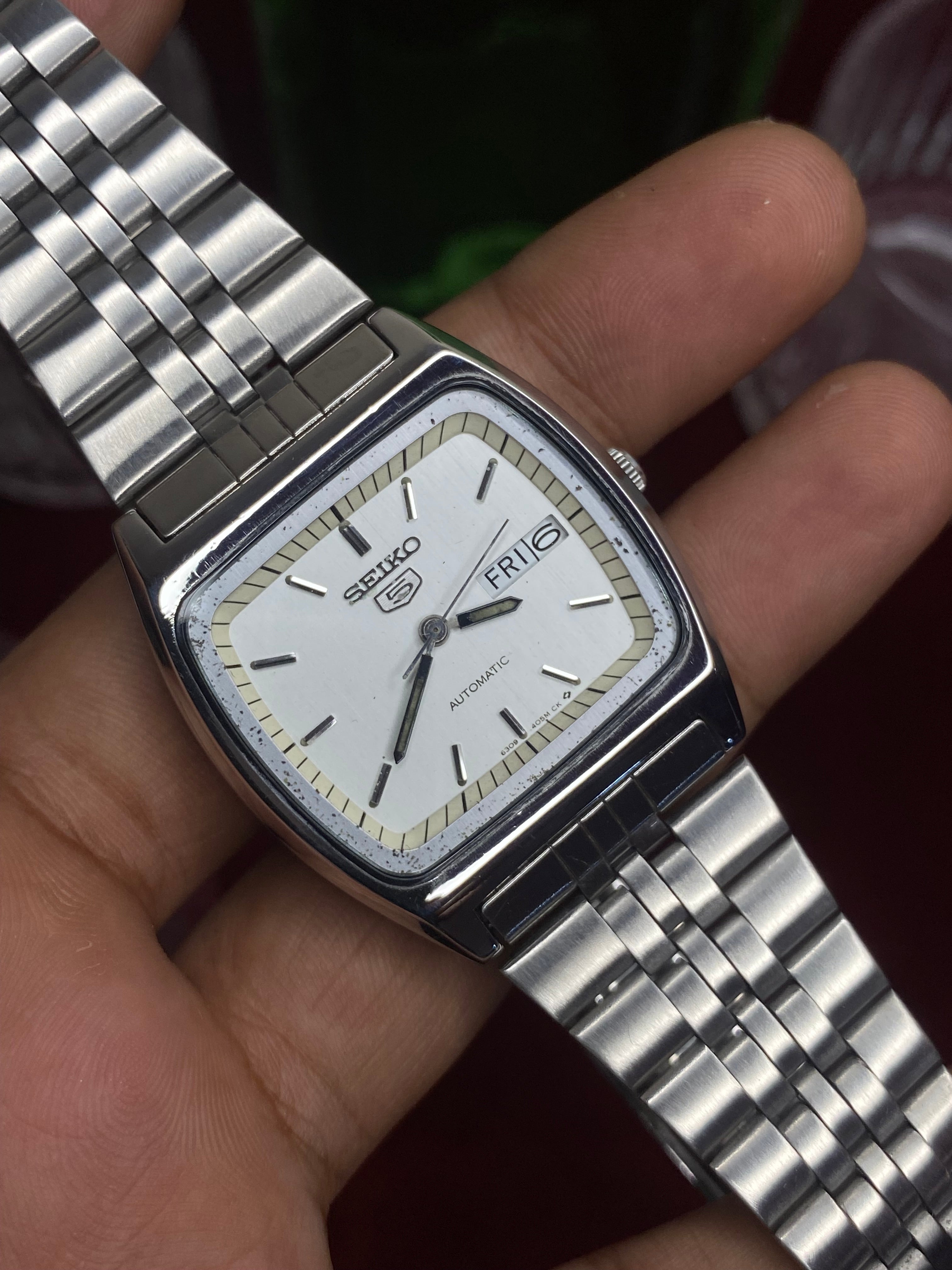 Seiko 5 — White Dial “TV-Shape” | 6309 Japanese Automatic watch.