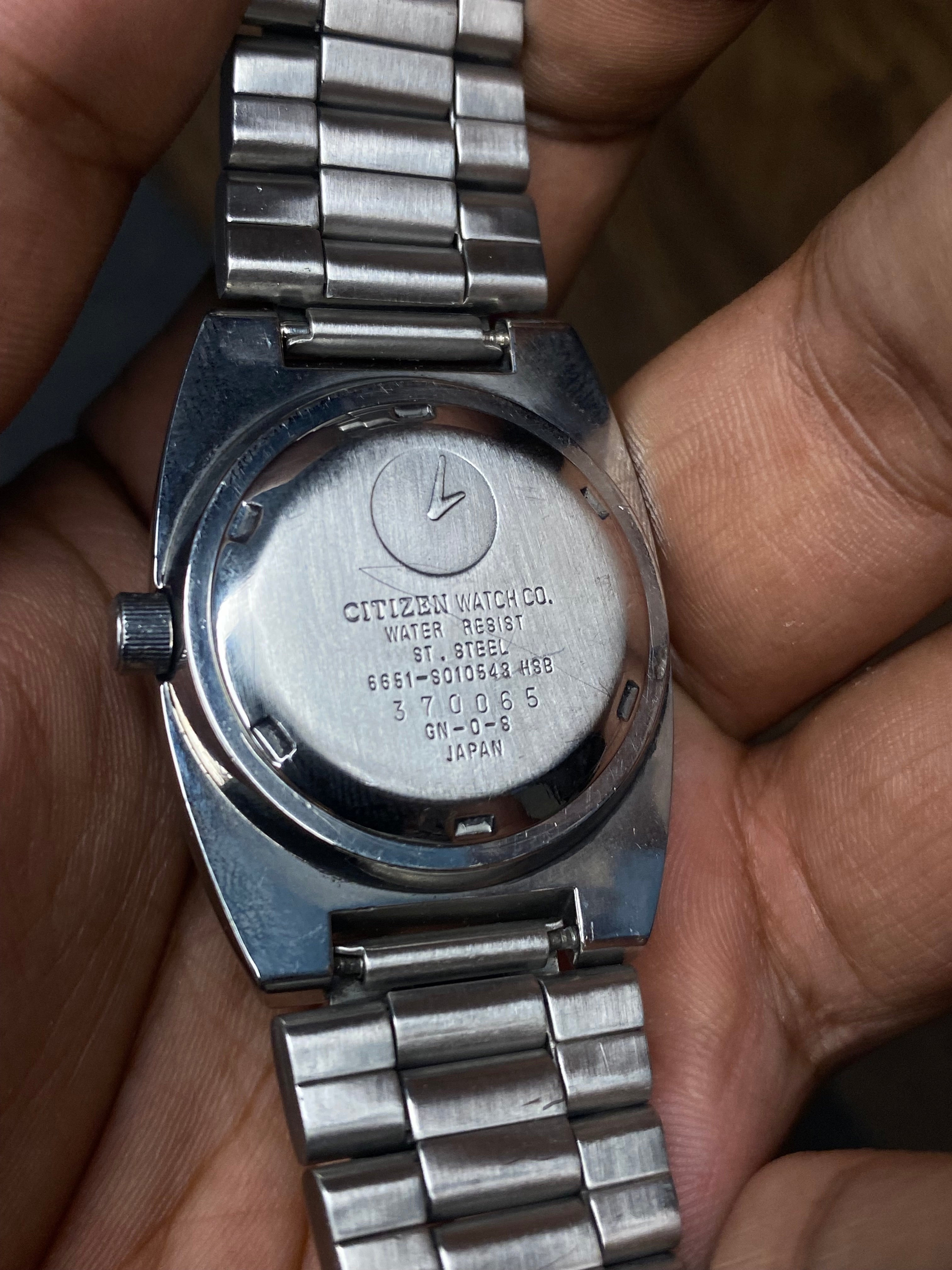 Super Rare Citizen Unique “Tv-Shaped” White Dial Watch.