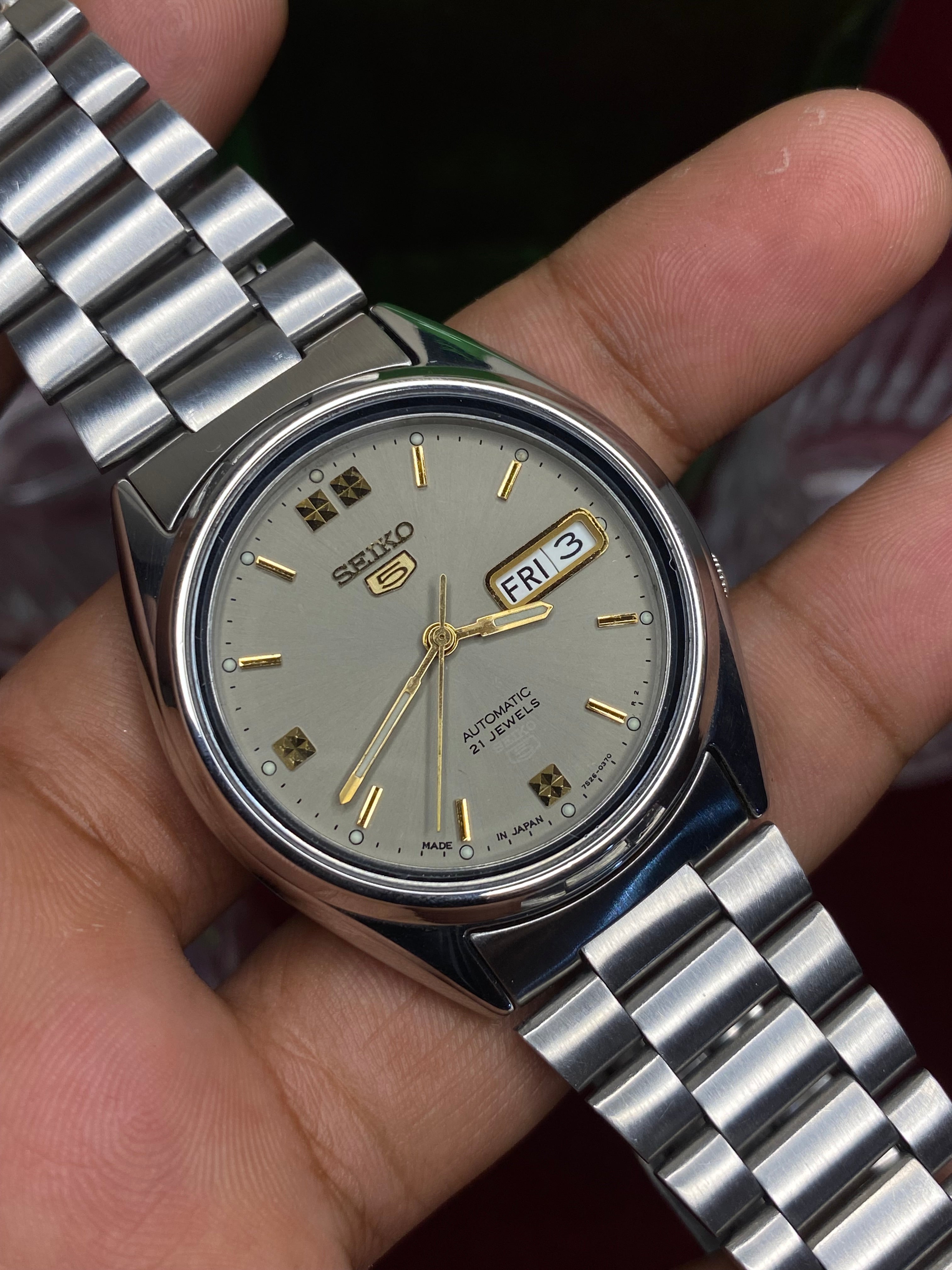 Seiko 5 “Champagne” — 7S26 Grey-Gold Dial Automatic watch.