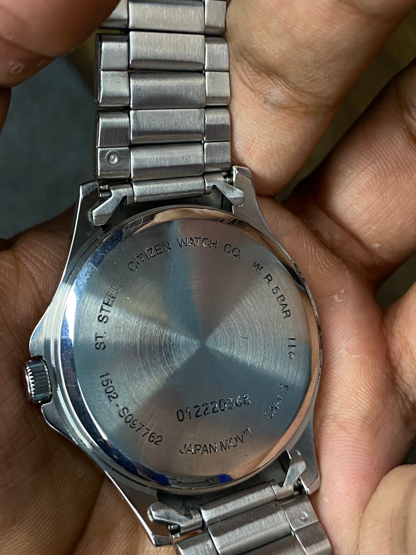 Unique Citizen Quartz BF 2001-55A Silver Dial Watch with 6-9-12 Numeric