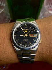 Seiko 5 Automatic — Numeral Black Dial Watch with Exhibition Back | Ref 7S26-00X0
