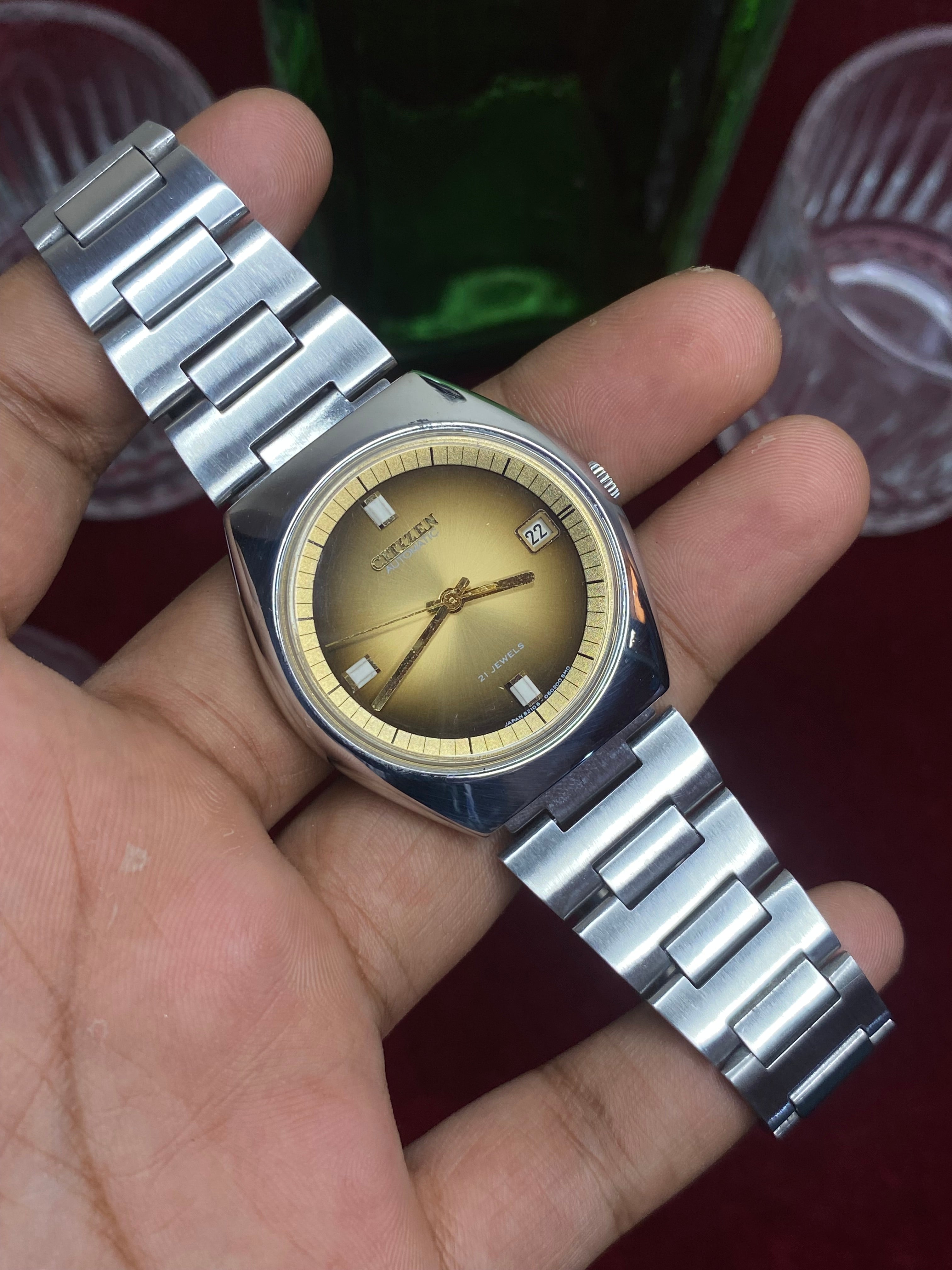 Citizen Automatic — Gradient Brown Fumé Dial | 38mm Japanese Automatic Watch.