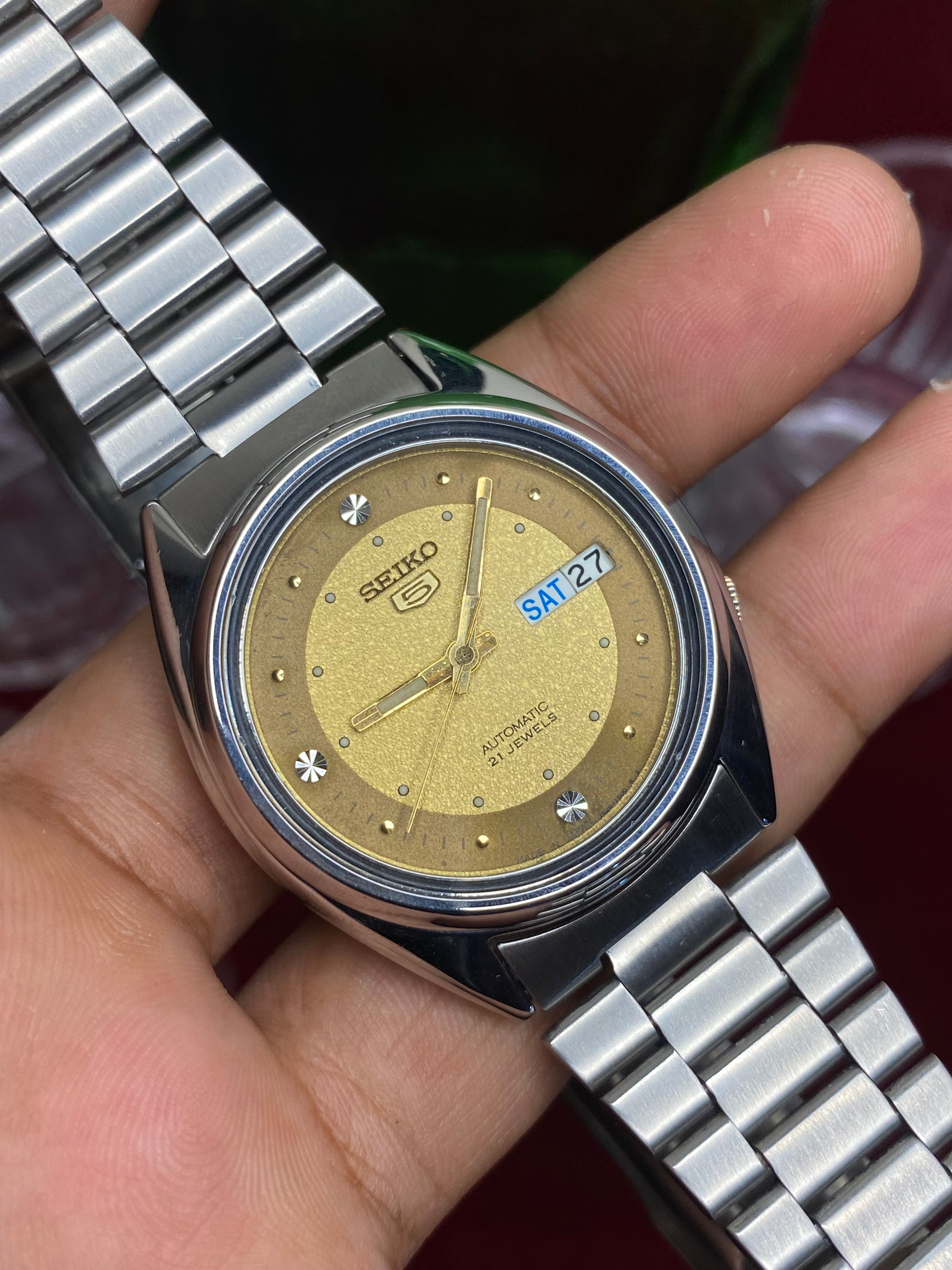 Seiko 5 “Gold Standard” — 7S26 Champagne Dial Exhibition Automatic watch.