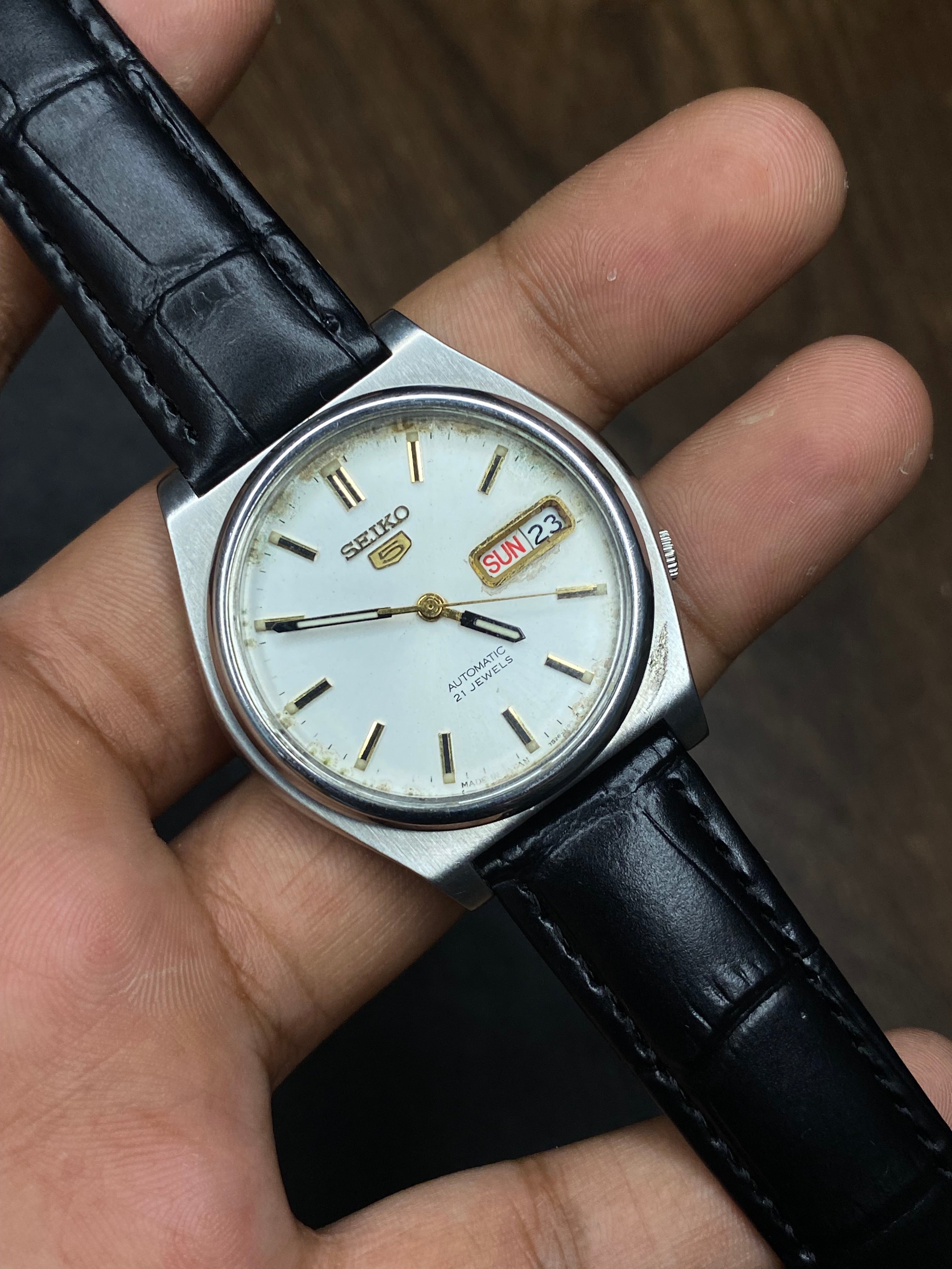 Vintage Seiko 5 Automatic White Dial Watch | Black Leather Strap | Ref. 7S26-0390 | Made in Japan