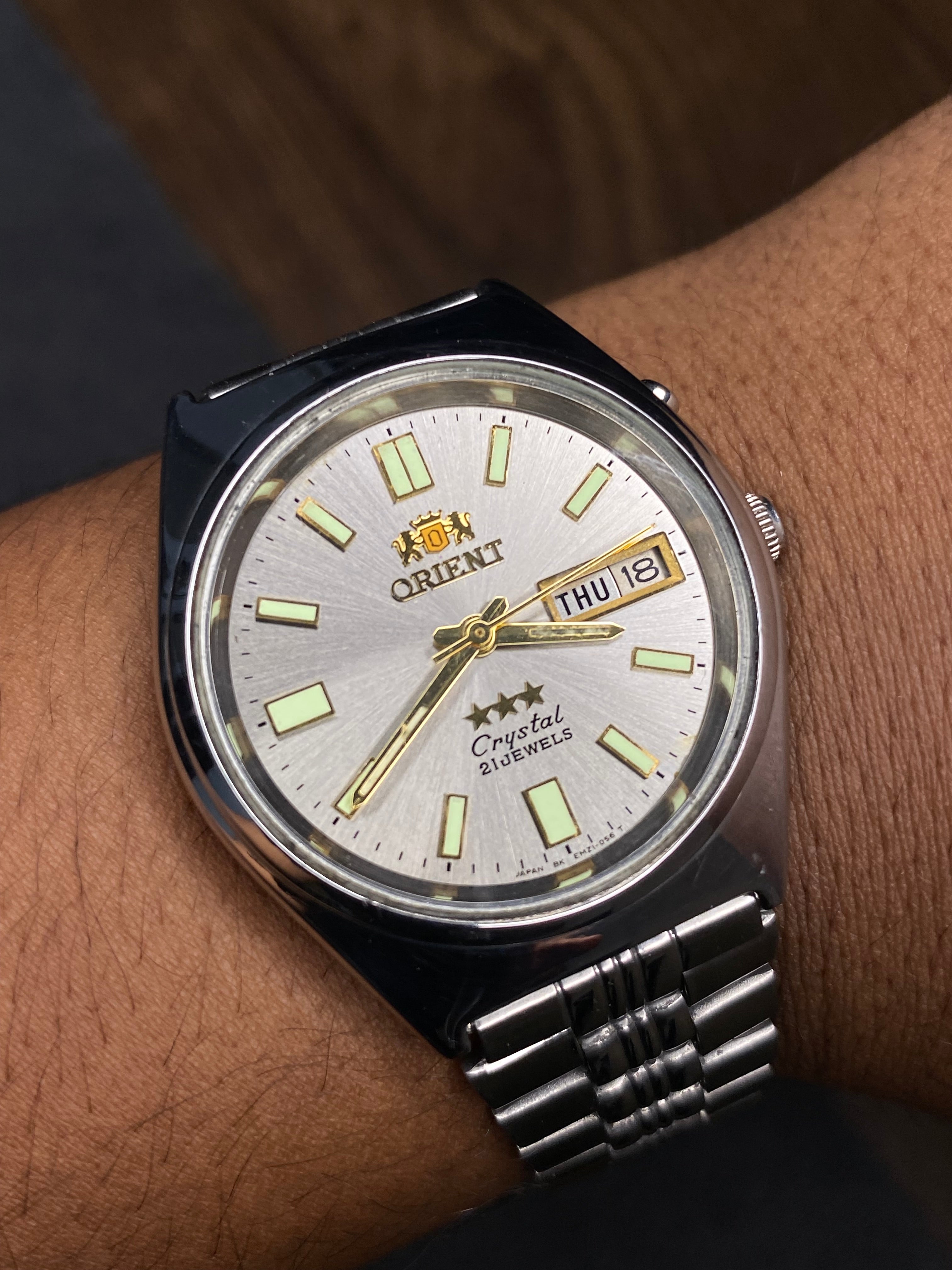 Orient Three Star — Silver Sunburst Dial | 38mm All-Steel Japanese Automatic Watch.