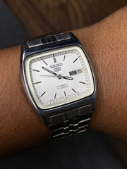 Super Rare Seiko 5 Tv Shaped White Dial Watch.