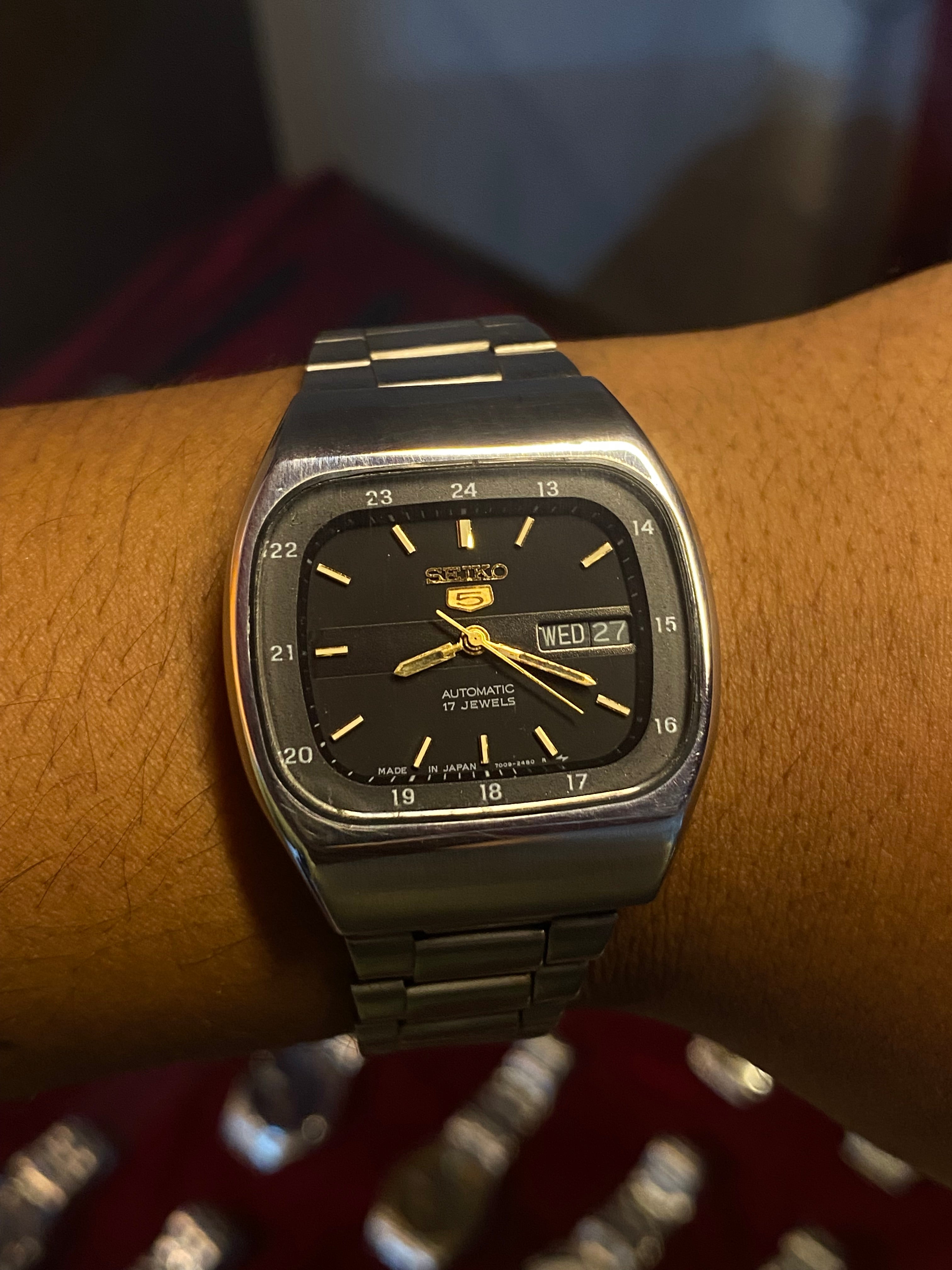 Seiko 5 Automatic — TV-Case Railway Black Dial | Ref 7009-3140
