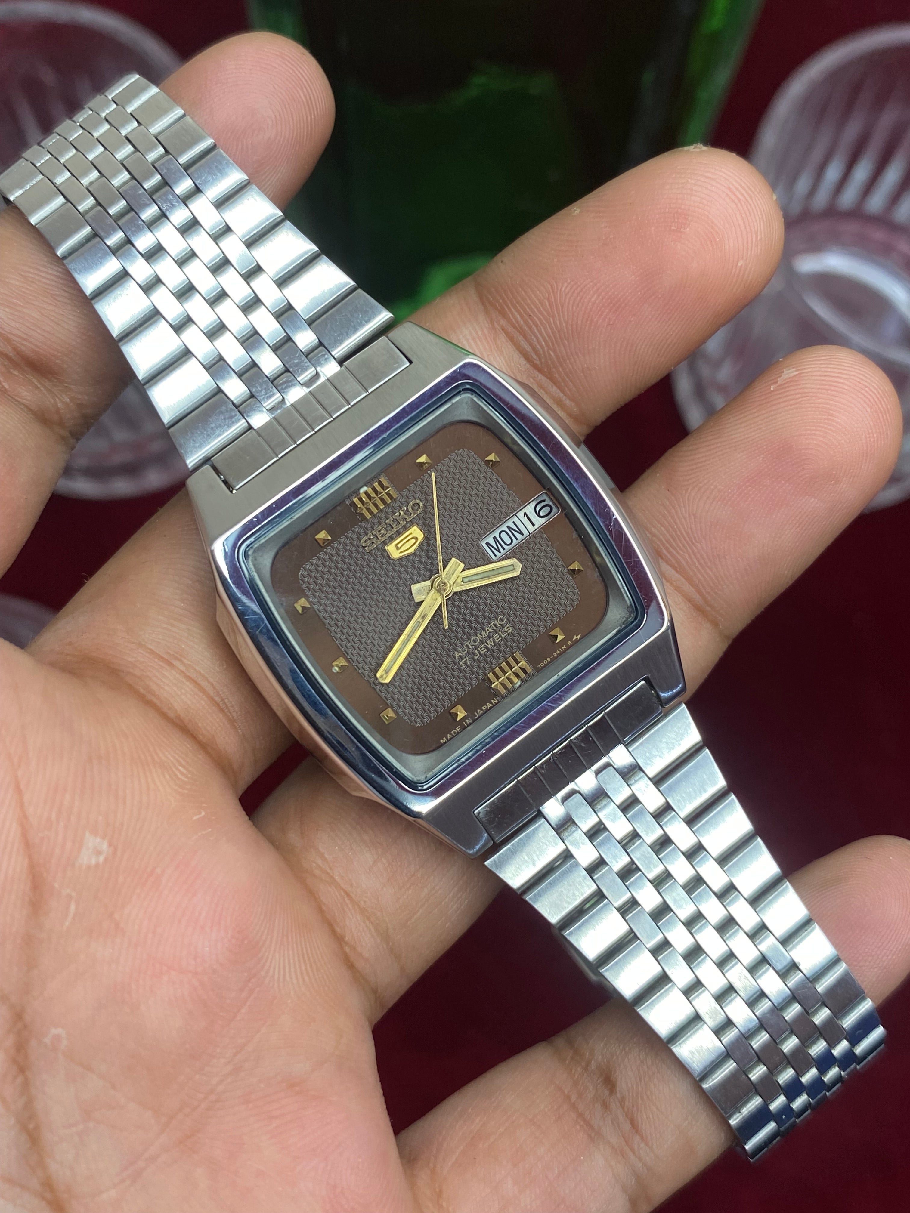 Seiko 5 — Brown Textured Dial “TV-Shape” | Japanese Automatic watch.