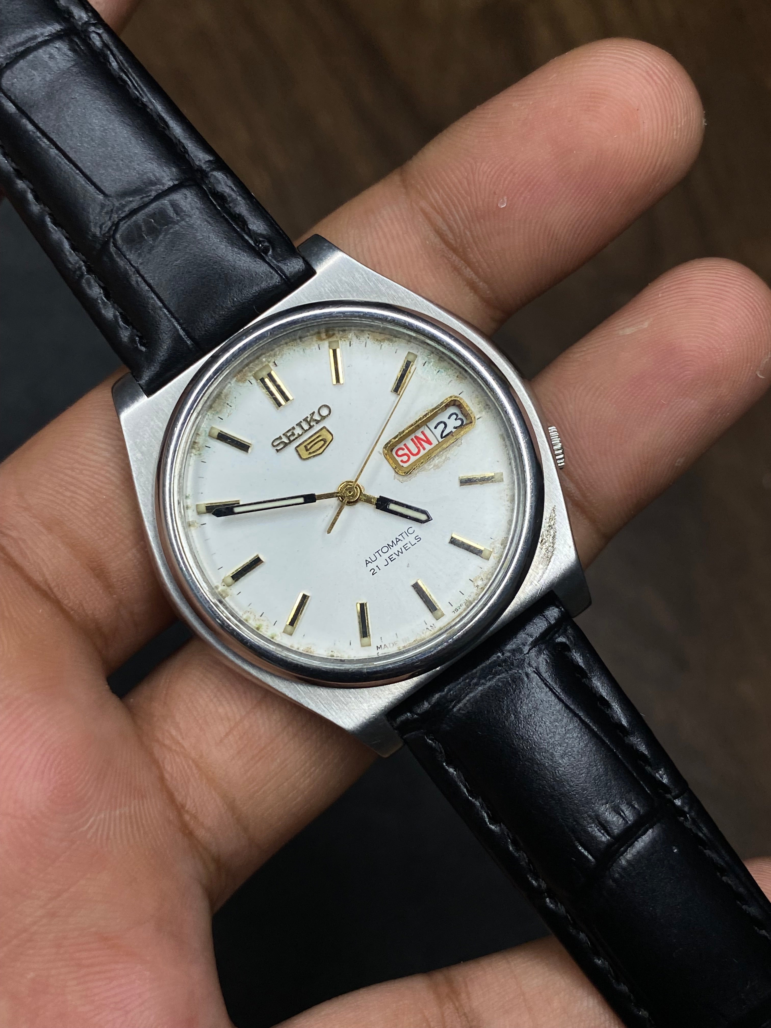 Vintage Seiko 5 Automatic White Dial Watch | Black Leather Strap | Ref. 7S26-0390 | Made in Japan