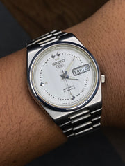 Seiko 5 — White Dial with Diamond Indices | 36mm Automatic, Exhibition Back Watch.