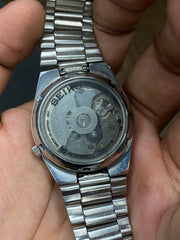 Seiko 5 — White Dial with Diamond Indices | 36mm Automatic, Exhibition Back Watch.