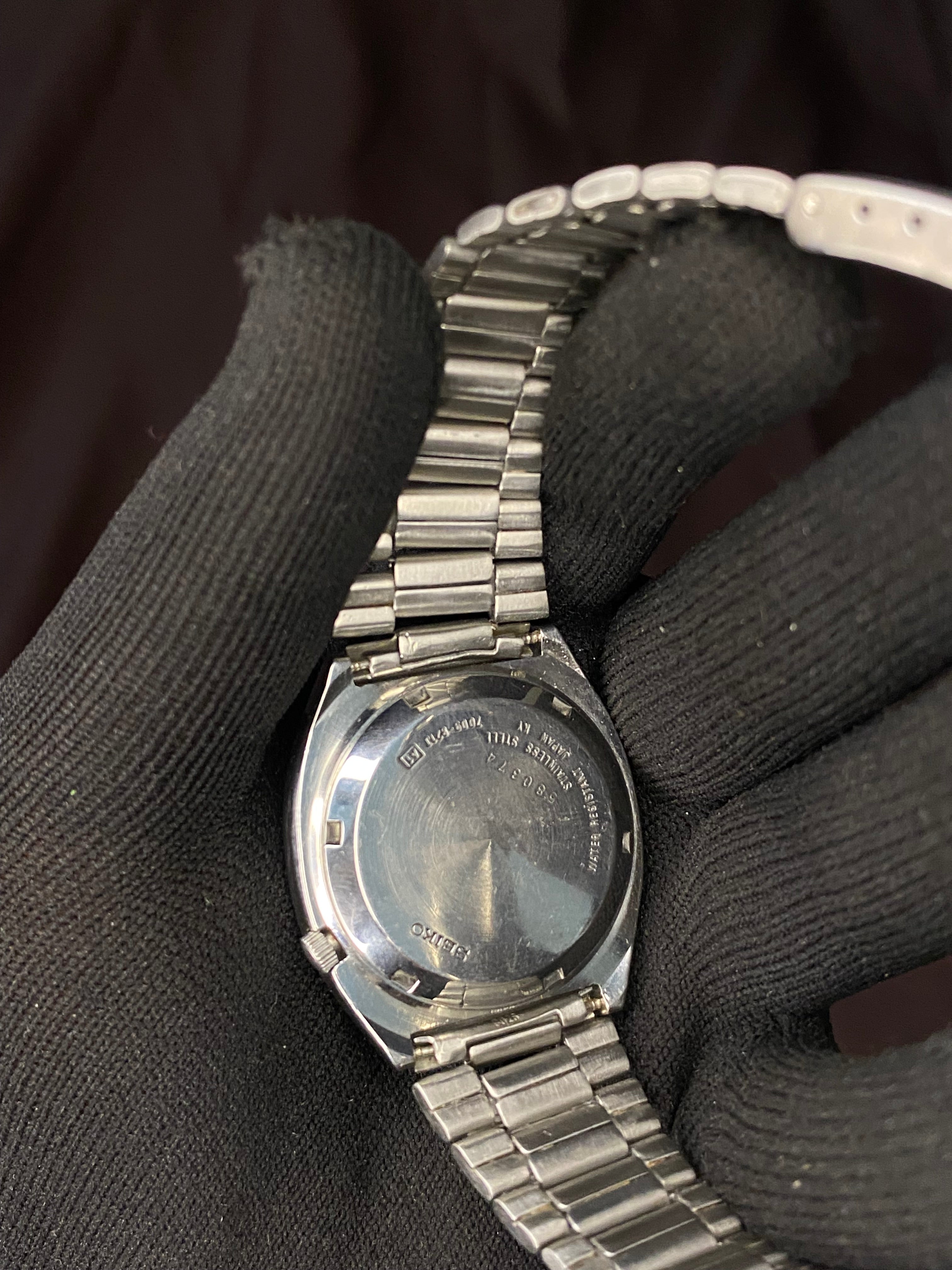 Seiko 5 Tv White Sunburst Dial 1992 Vintage Automatic Watch