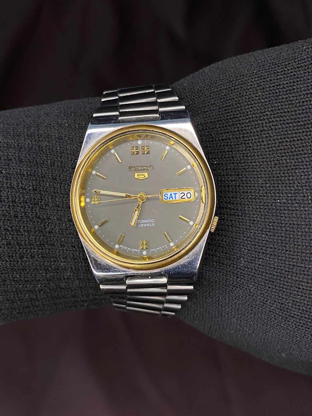 Seiko 5 Rare Grey Dial Watch with Transparent back