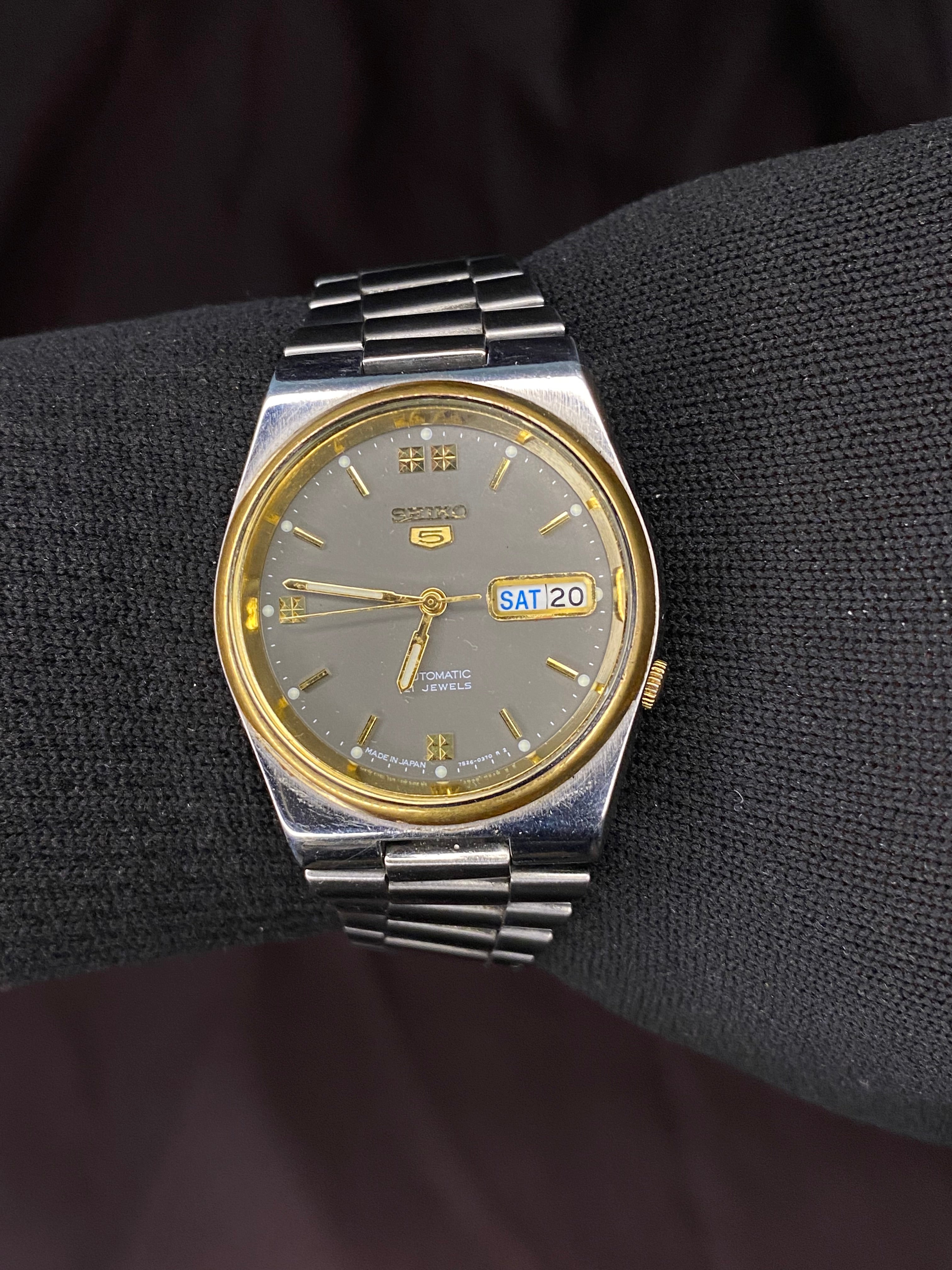 Seiko 5 Rare Grey Dial Watch with Transparent back