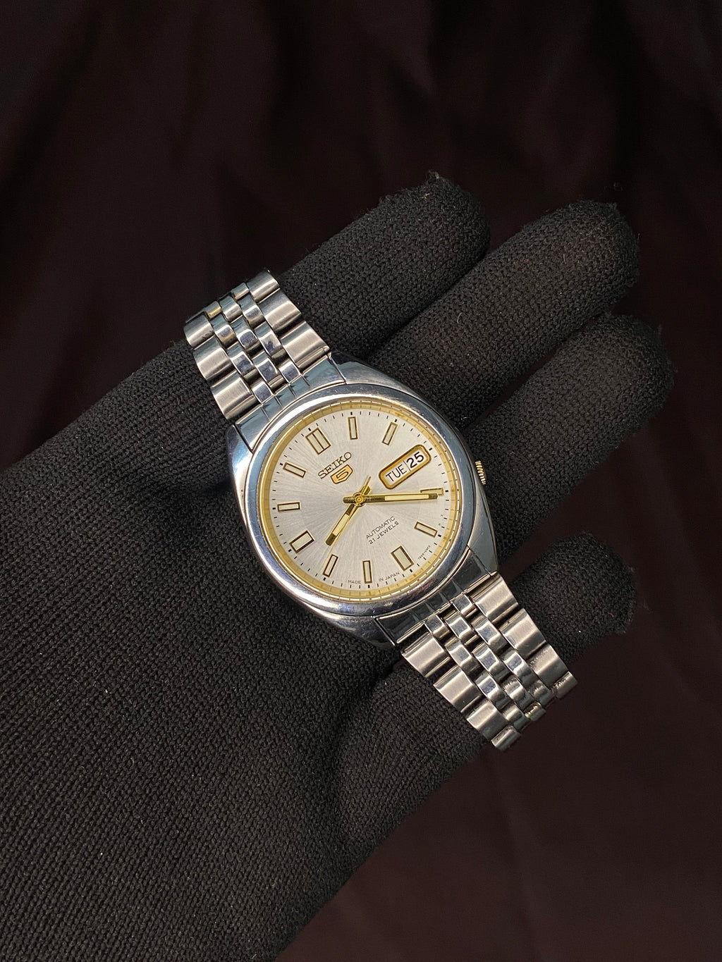 Seiko 5 White Gold Sunburst Dial with Transparent back