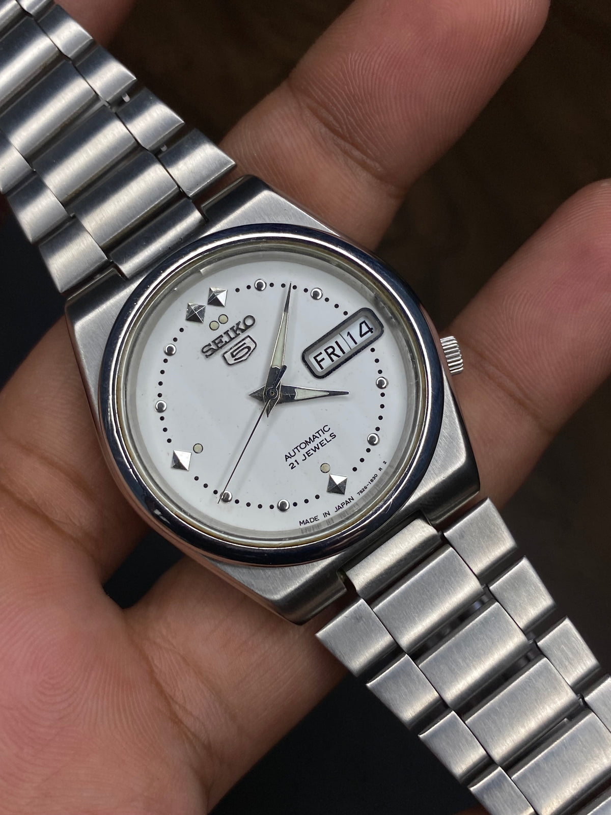 Seiko 5 — White Dial with Diamond Indices | 36mm Automatic, Exhibition Back Watch.