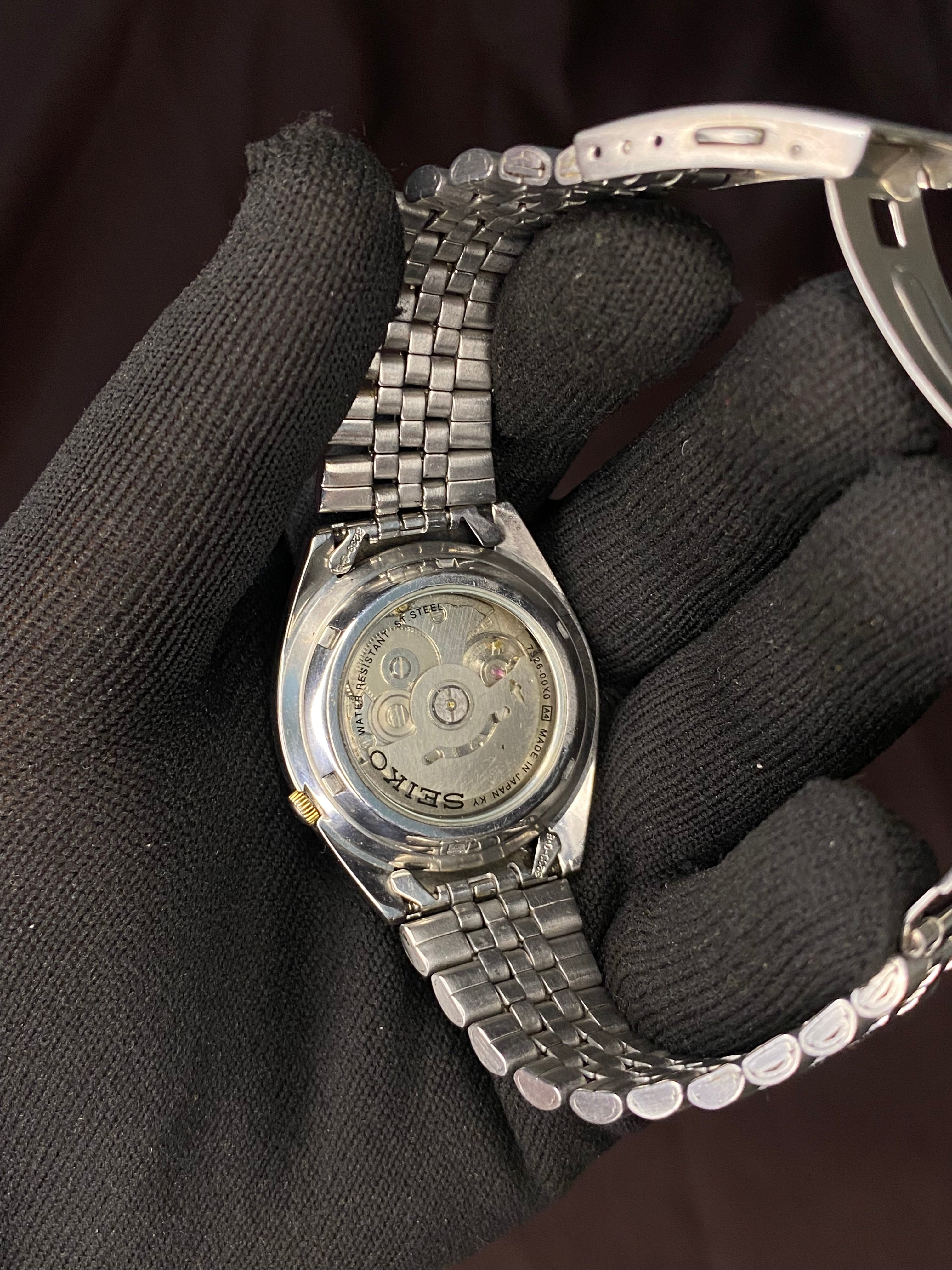 Seiko 5 White Gold Sunburst Dial with Transparent back