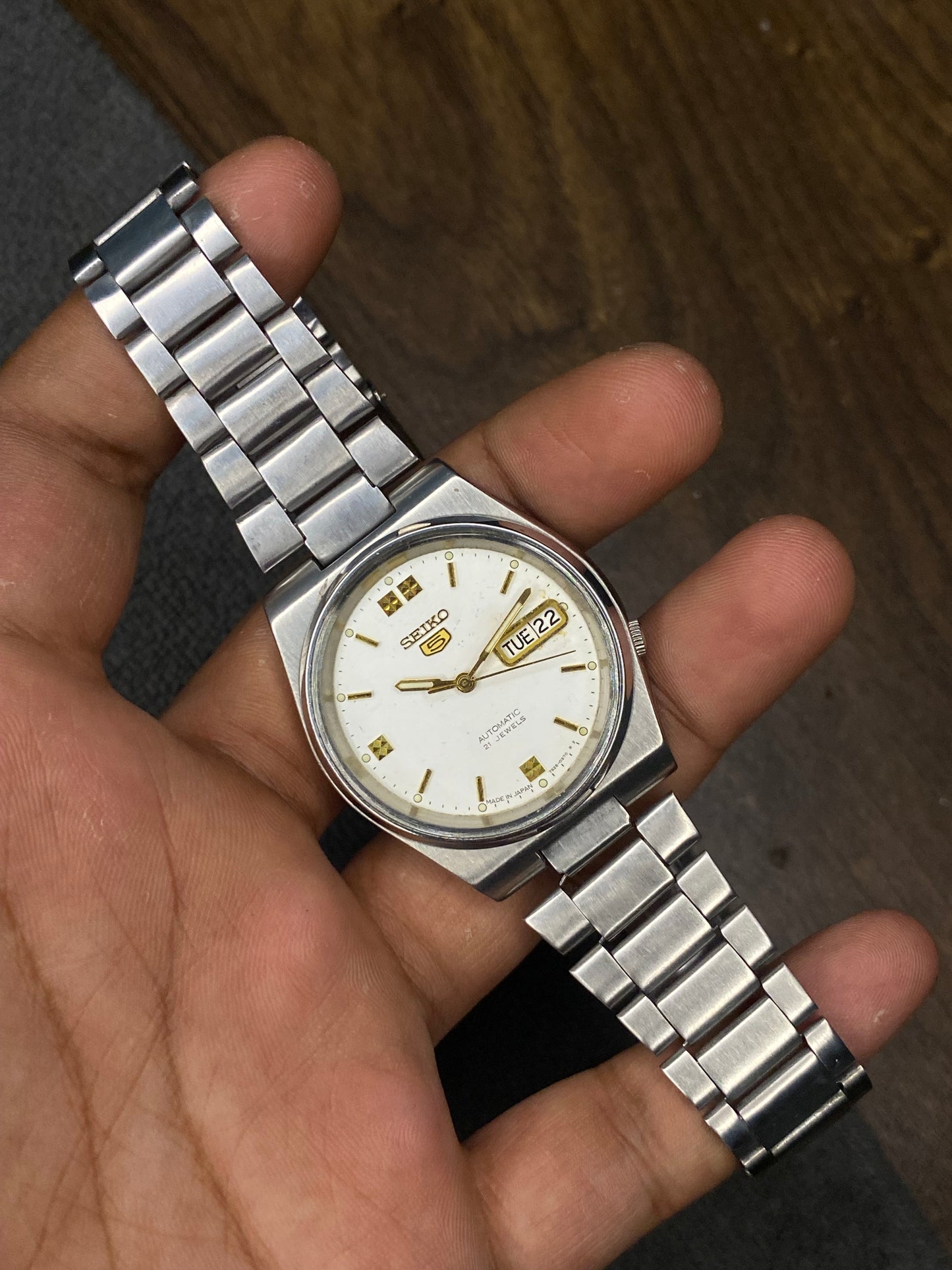 Vintage Seiko 5 White Dial Watch With See-Through Back
