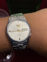 Seiko 5 “Silver Slant” — 7009 Textured Dial Automatic watch.