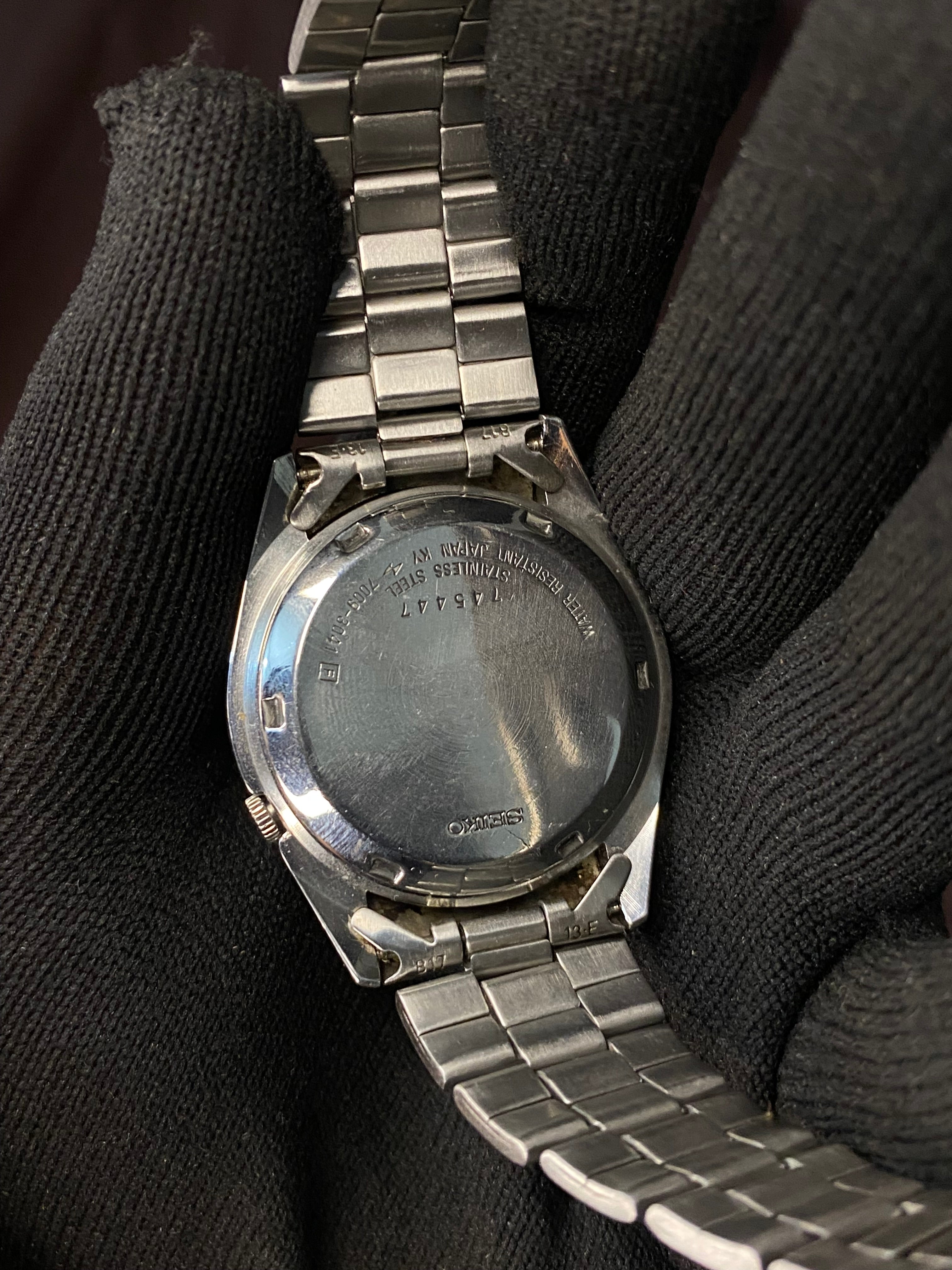 Vintage 1991 Seiko 5 Sunburst Silver Dial Watch