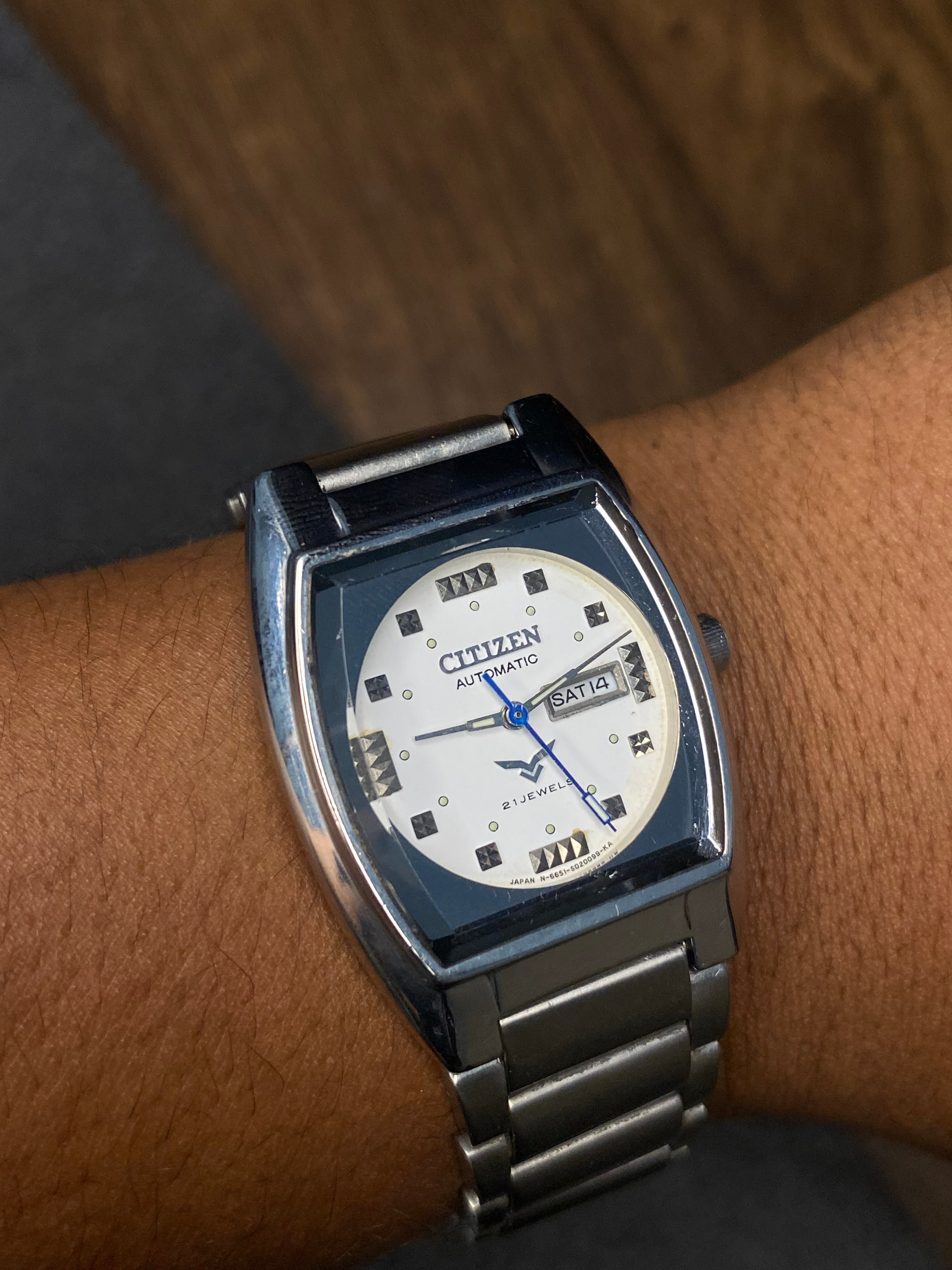Super Rare Citizen Unique “Tv-Shaped” White Dial Watch.
