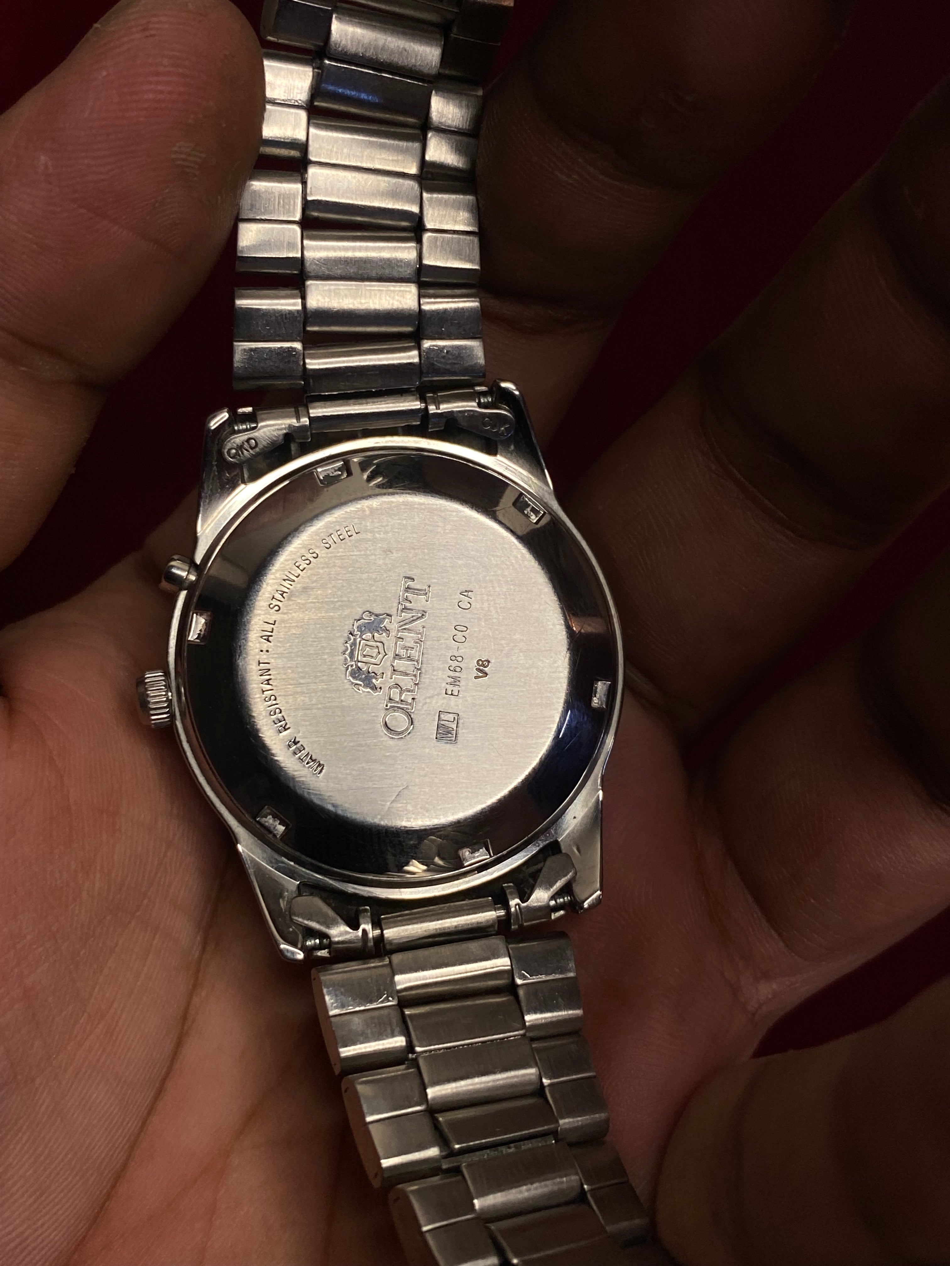 Orient 3-Star Automatic — Silver Sunburst Dial, Roman XII, | Ref. EM68-C0 | Cal. 46943 | 38mm.
50 m water resistance.