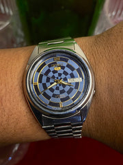 Seiko 5 Automatic — Blue Dartboard Dial Watch | Ref 7009-3041.