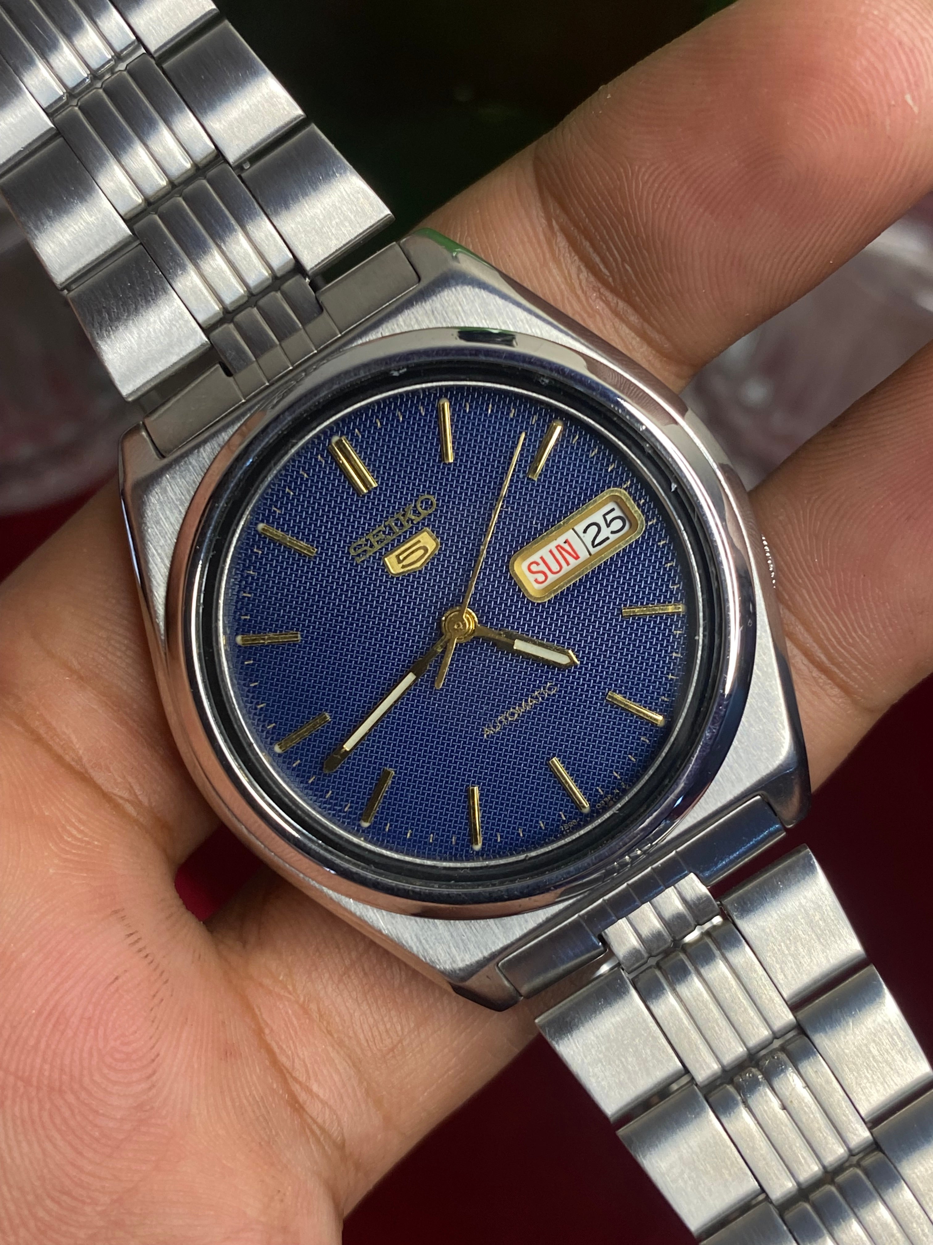 Seiko 5 Automatic — Blue Waffle Dial Watch With Exhibition Back | Ref 7S26-02P0.