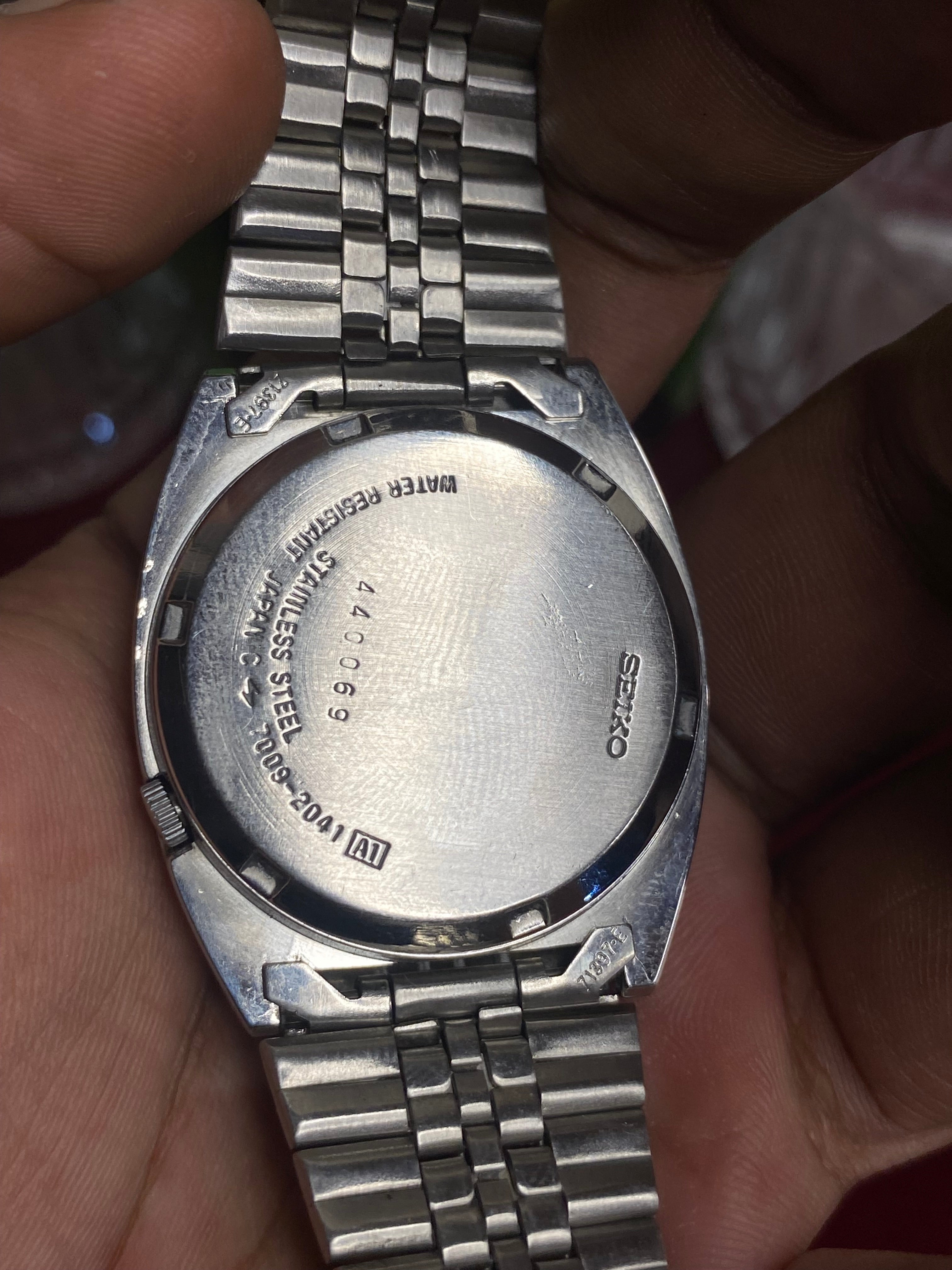 Seiko 5 “White Screen” — 7009 TV-Case Automatic watch.
