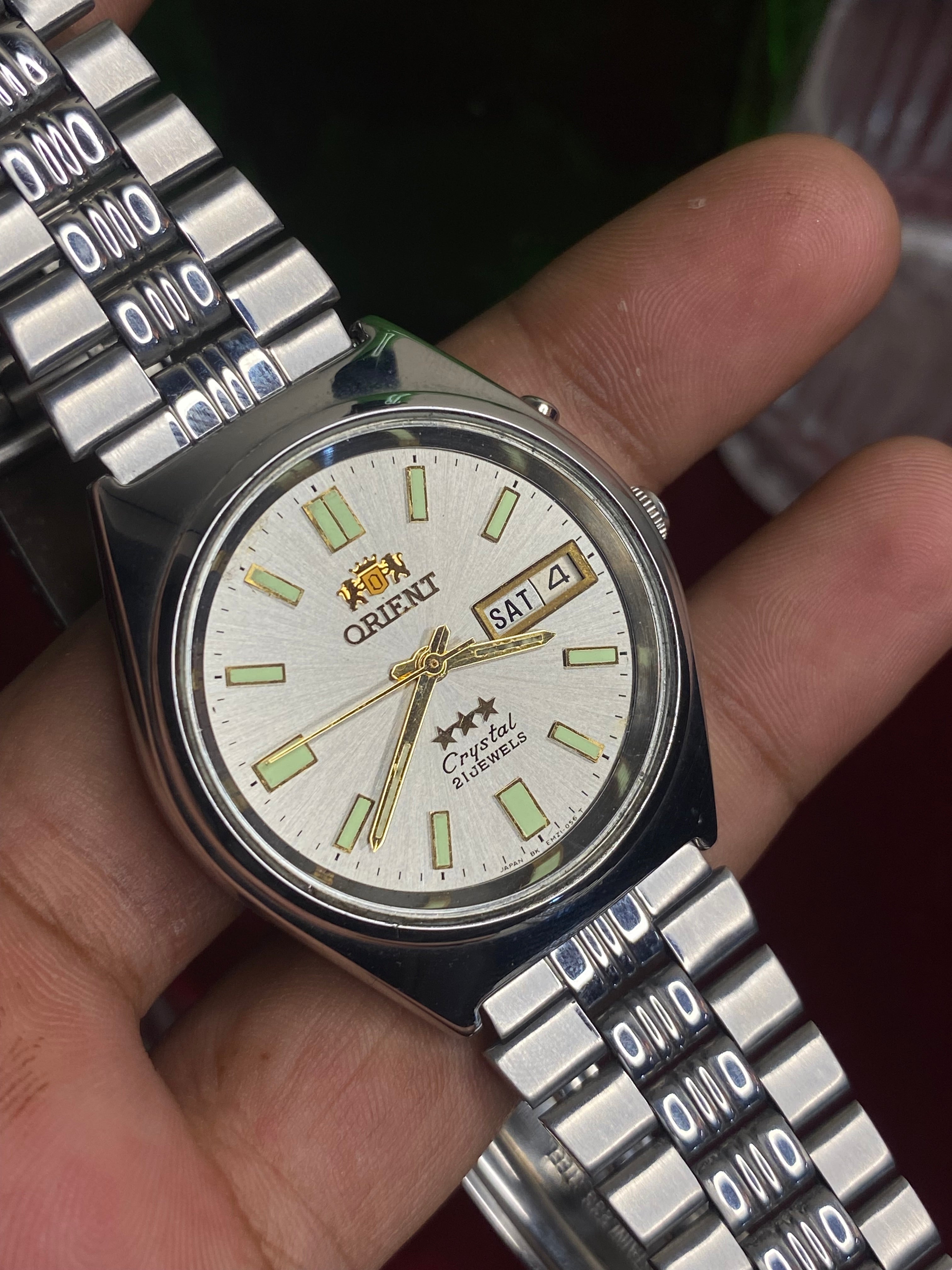 Orient Three Star — Silver Sunburst Dial | 38mm All-Steel Japanese Automatic Watch.