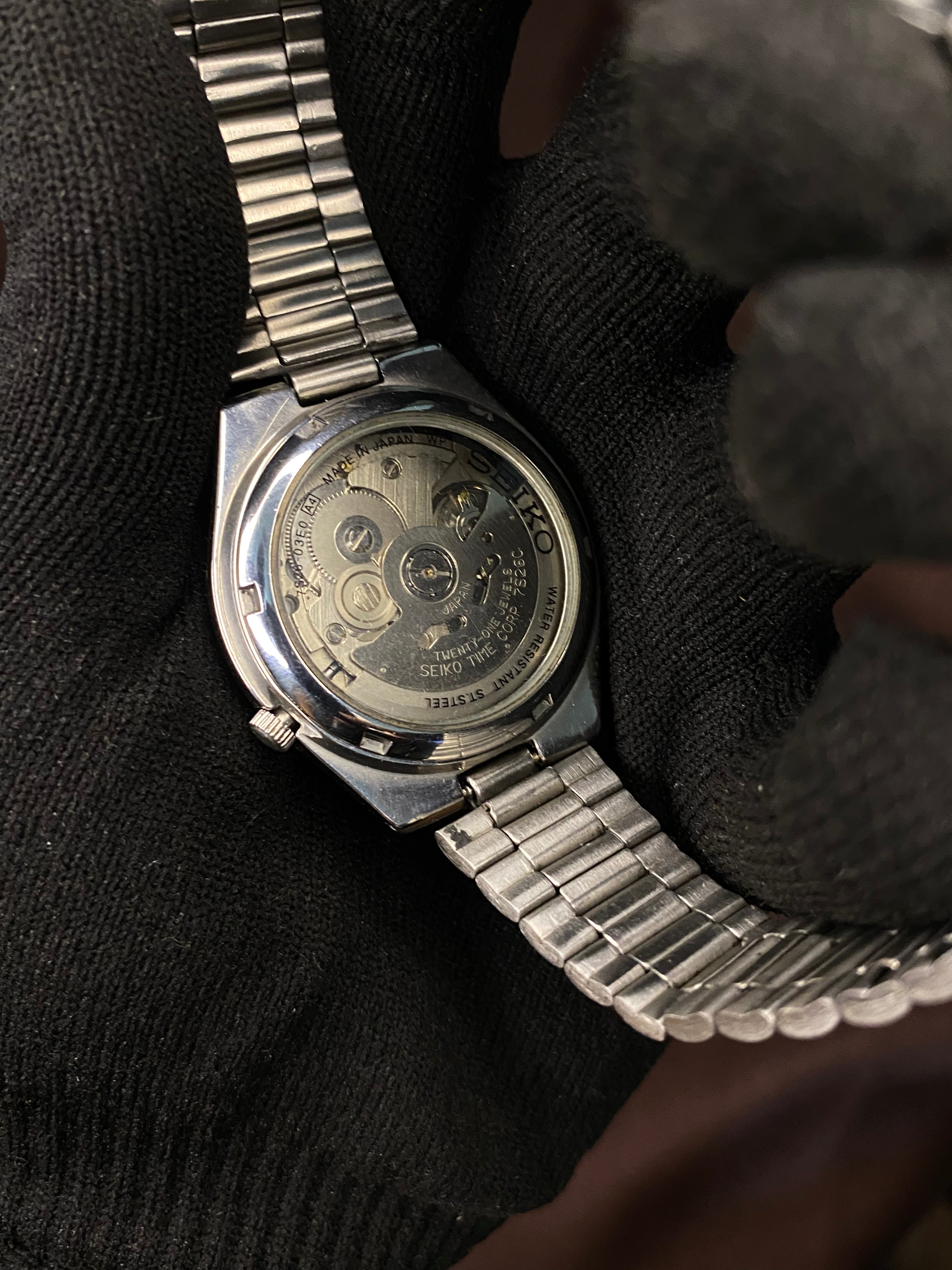 Seiko 5 Silver White Textured Watch with Transparent Back