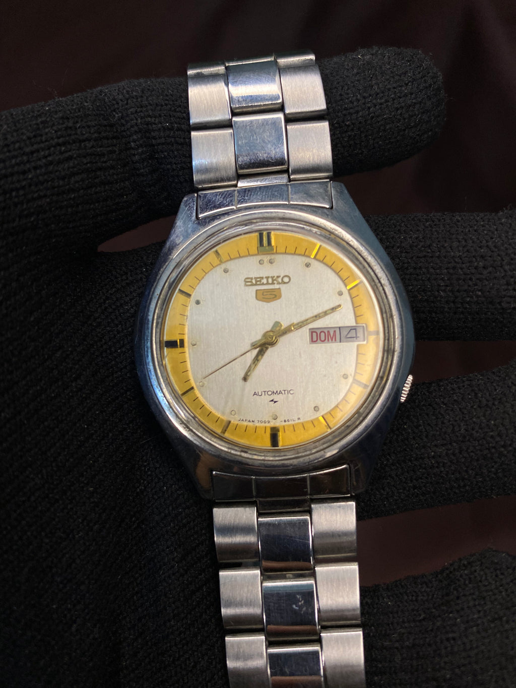 Vintage Seiko 5 White Golden Dial Automatic Watch