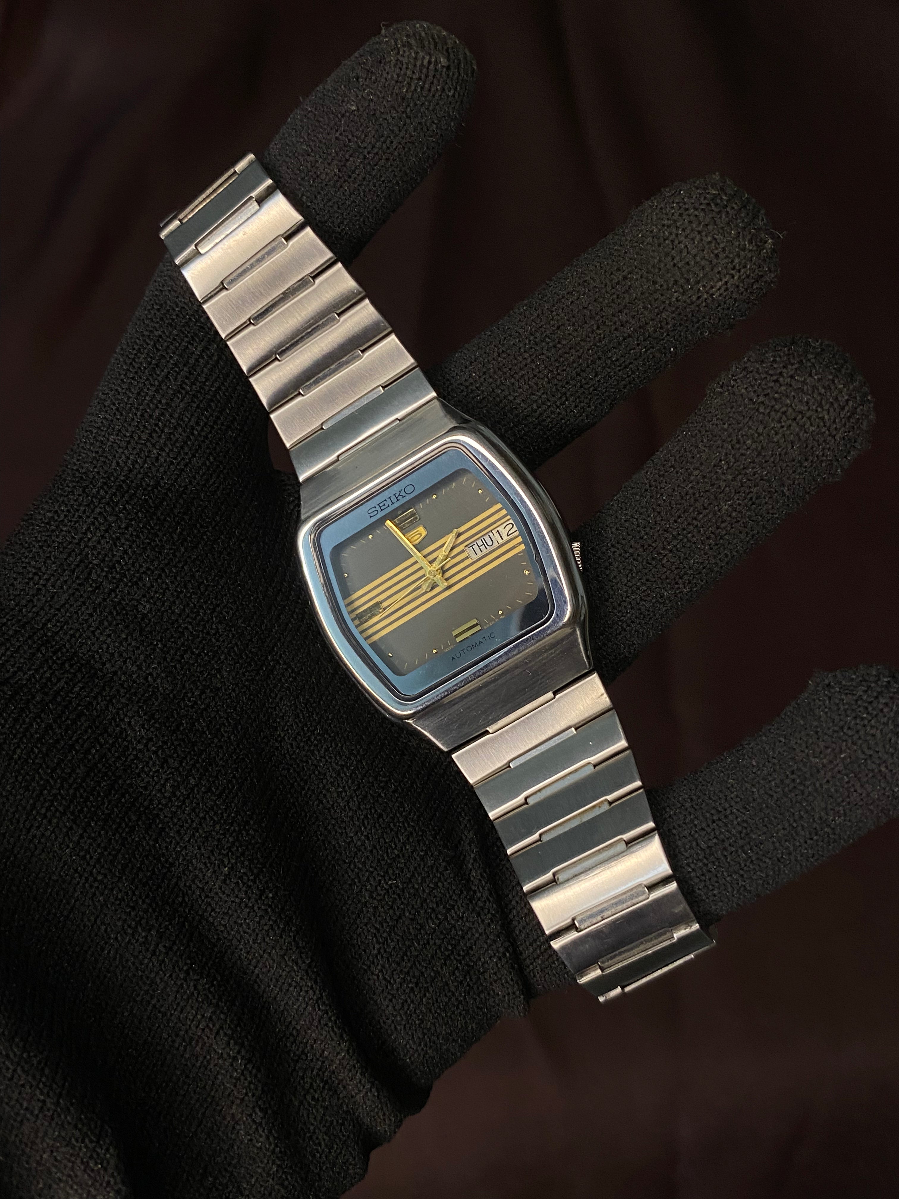 Pristine Seiko 5 TV Dial Textured Black Watch