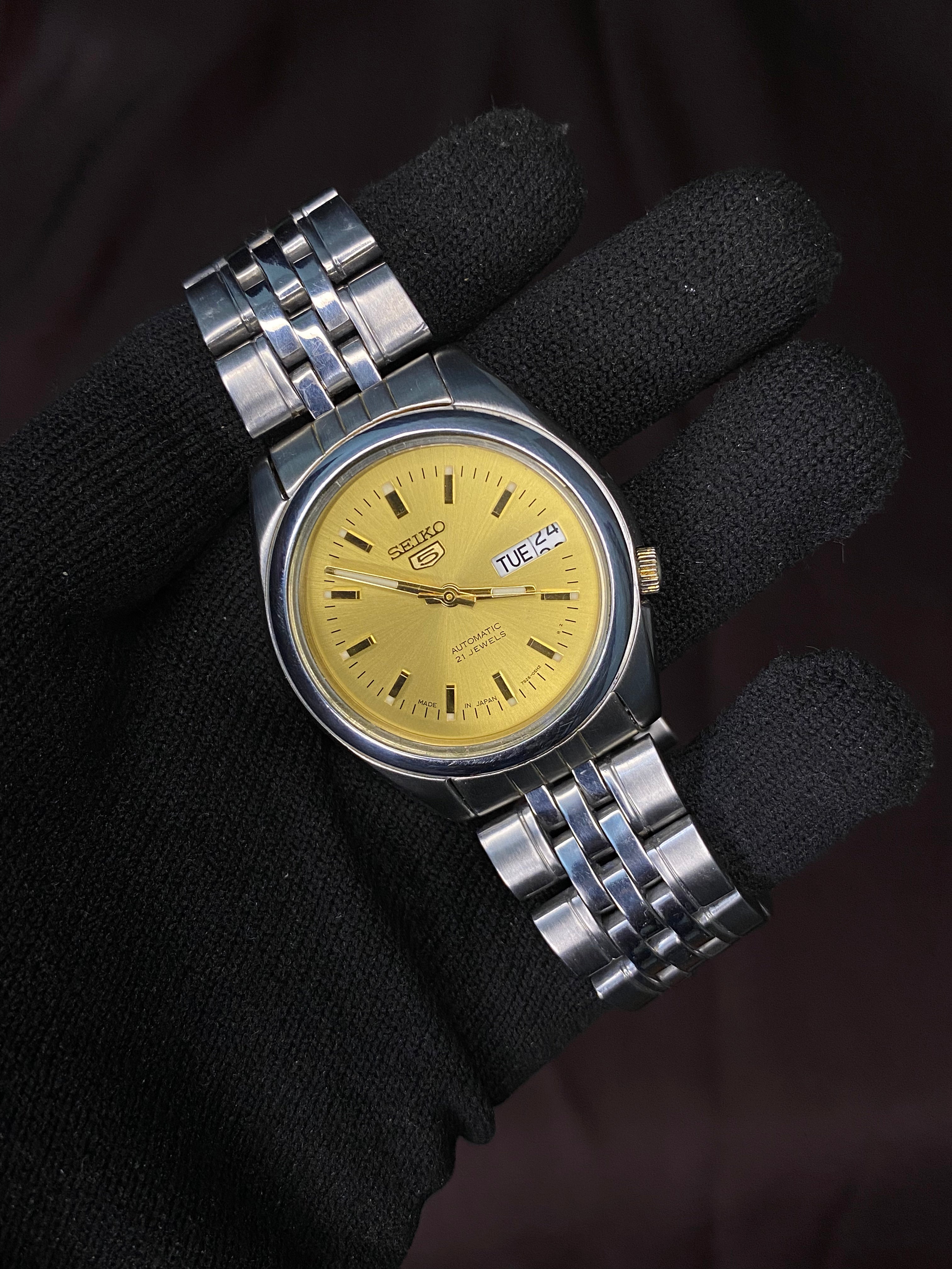 Seiko 5 SNK366K1 Golden Dial Watch