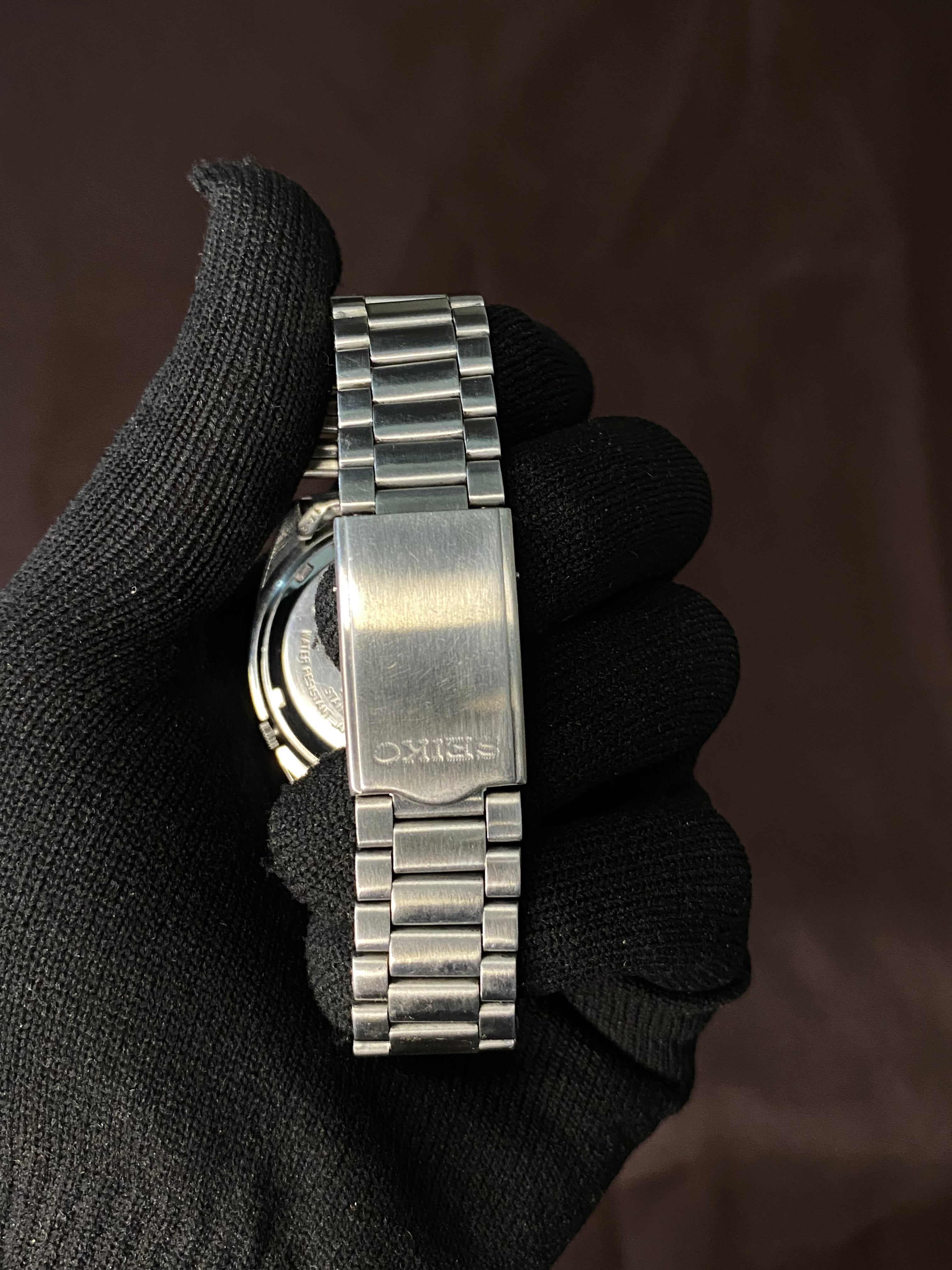 Seiko 5 Black Textured Sunburst  Dial Watch with Golden points