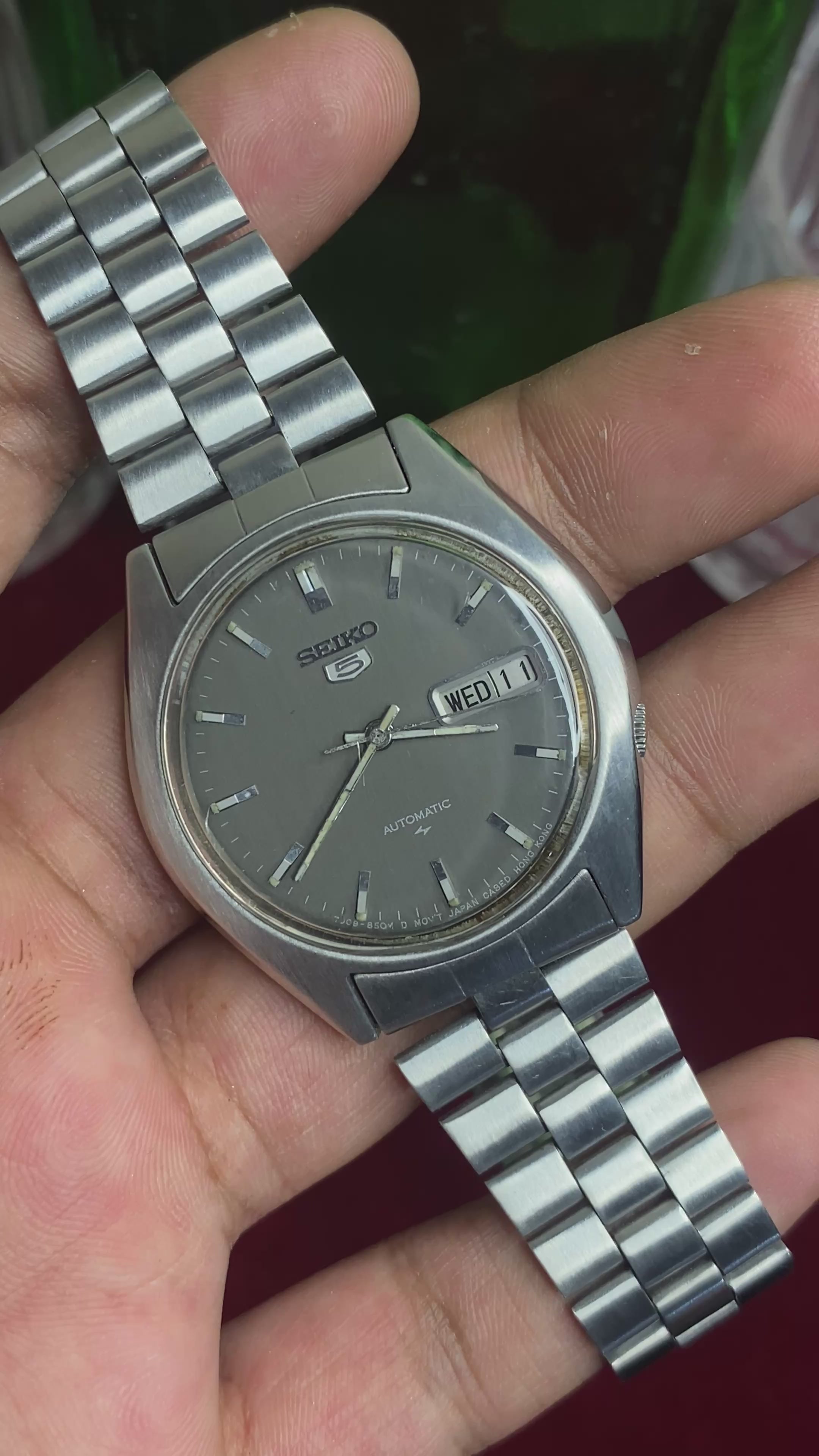 Seiko 5 “Slate” — 7009 Grey Dial Automatic watch.